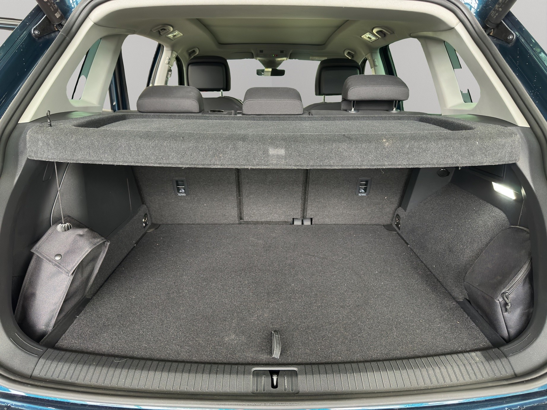 VW Tiguan 1.4TSI PHEV Elegance DSG-image-14