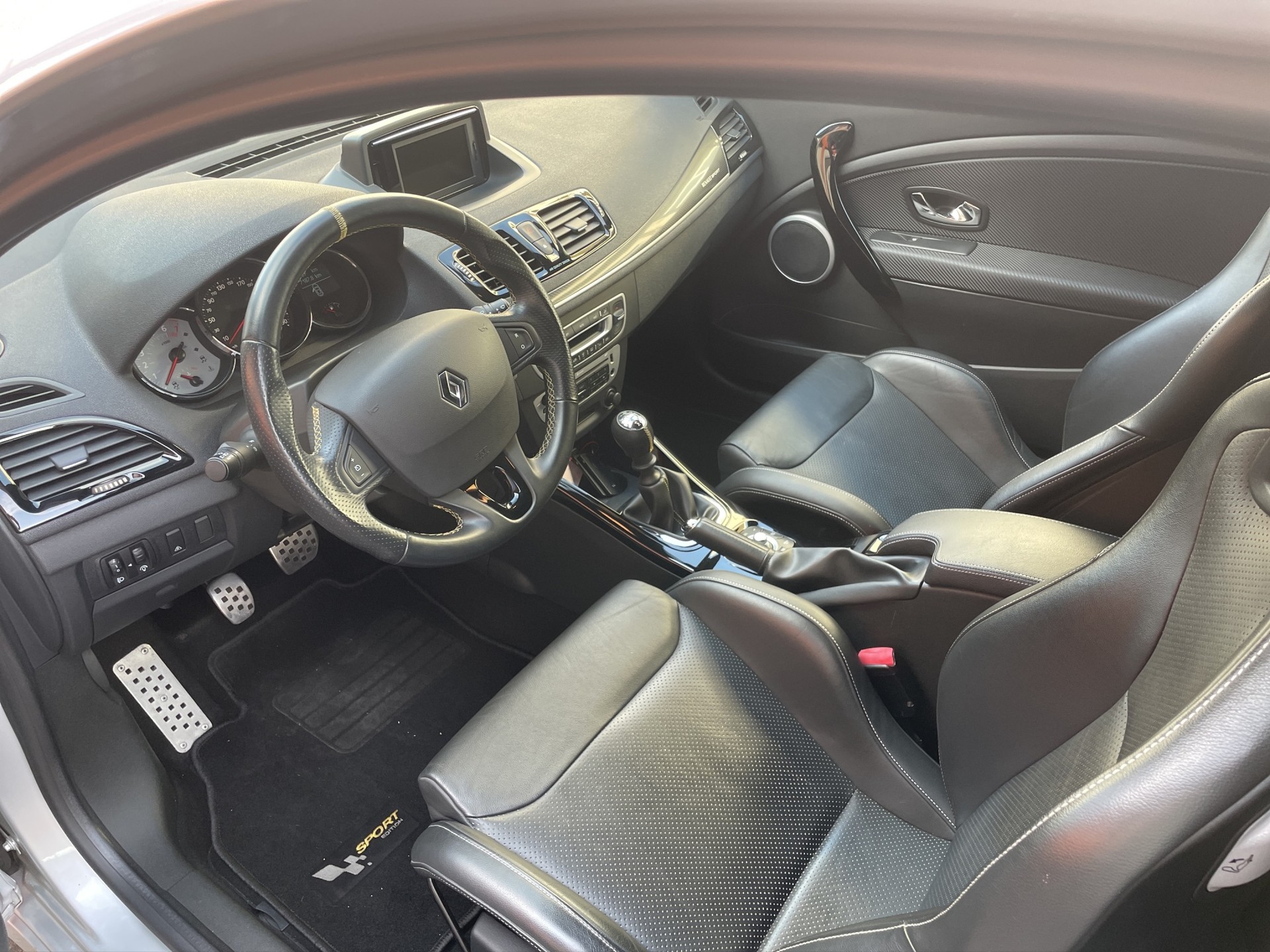 RENAULT Mégane Coupé 2.0 16V Turbo RS-image-9