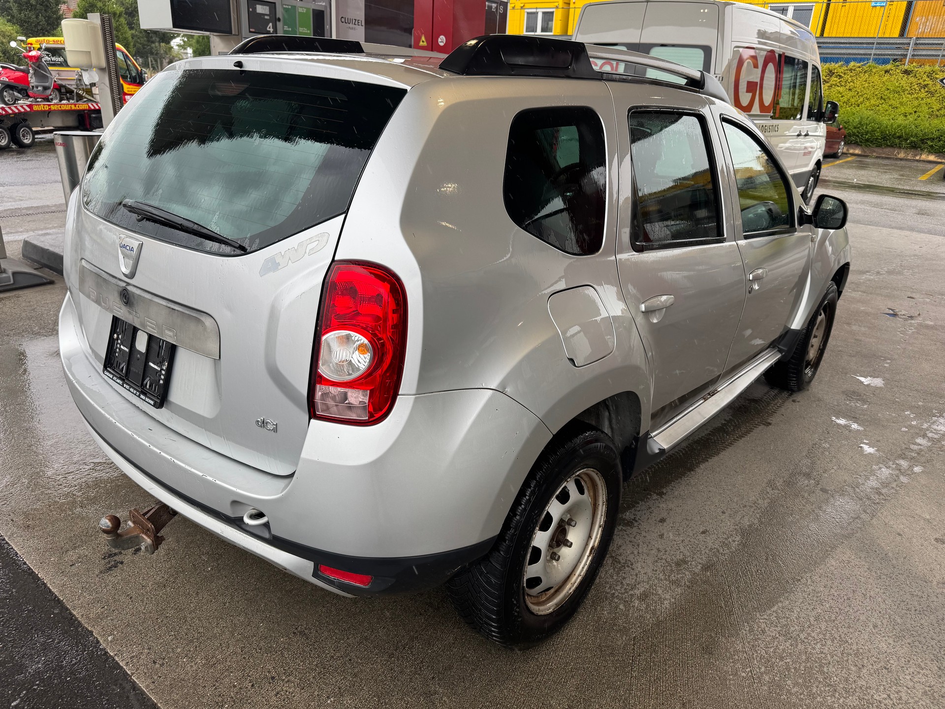 DACIA Duster 1.5 dCi Lauréate 4x4-image-3