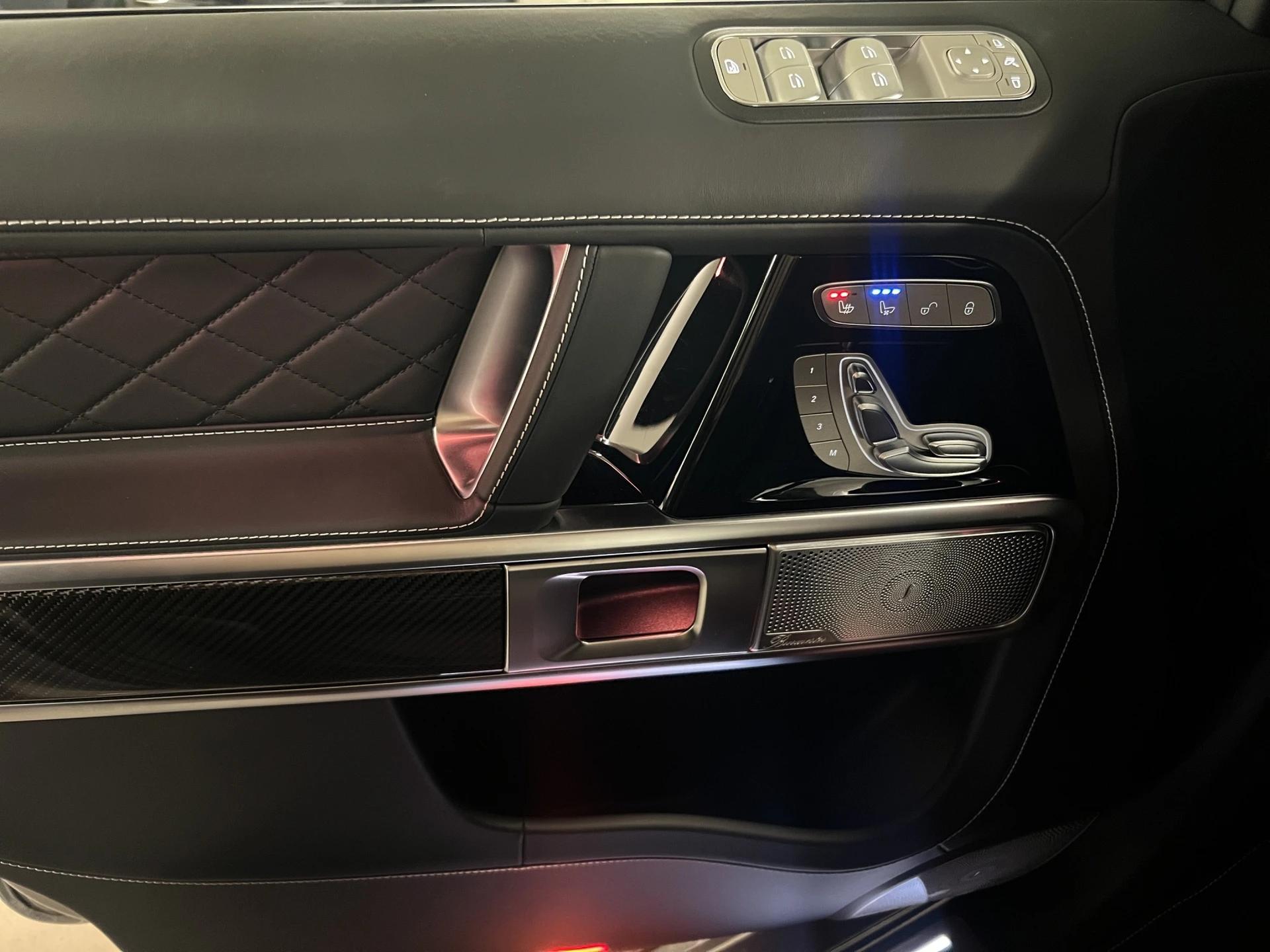 MERCEDES-BENZ G 63 AMG-image-12