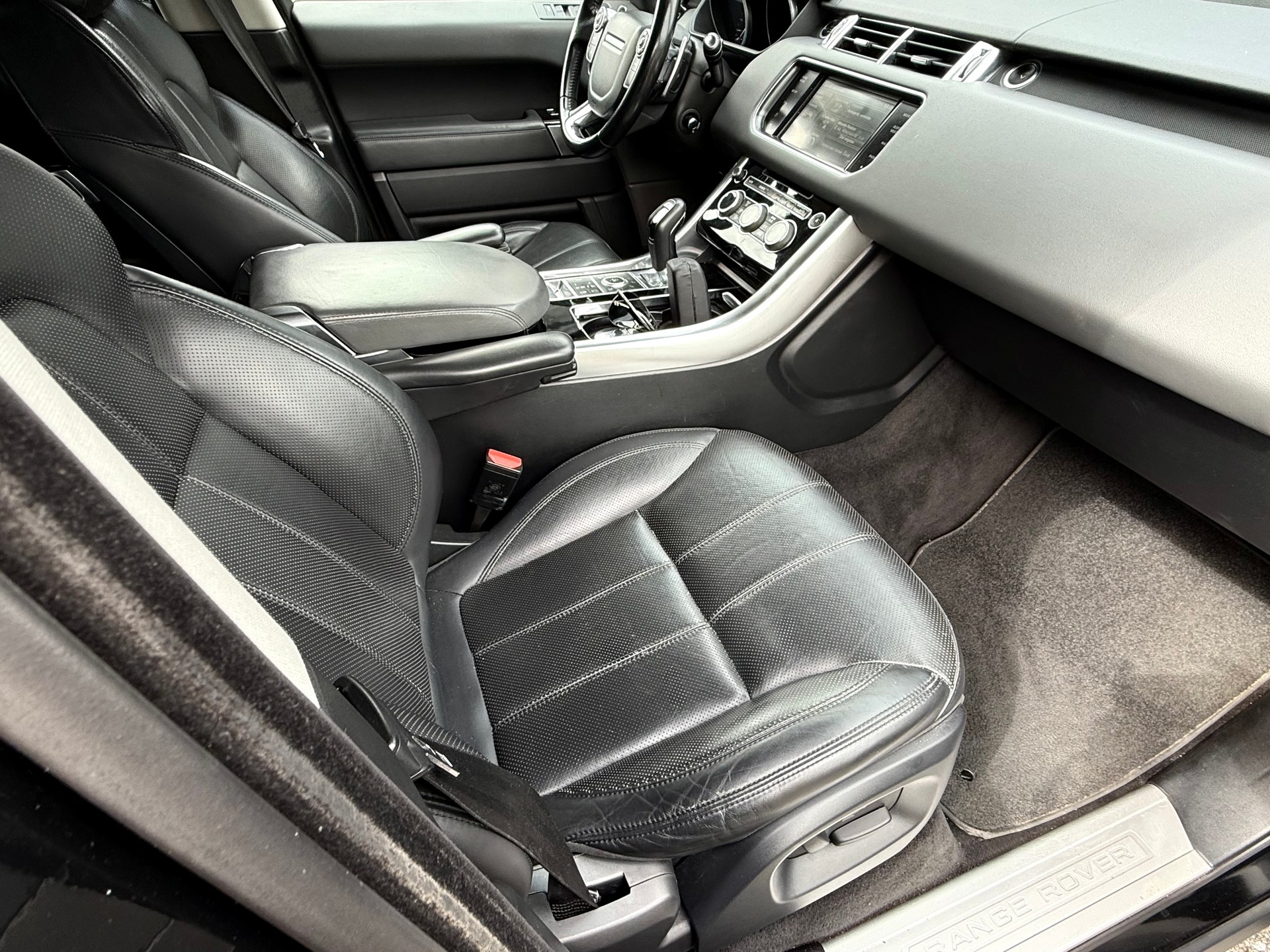 LAND ROVER Range Rover Sport 5.0 V8 SC Autobiography DynamicA Frisch ab MFK-image-11