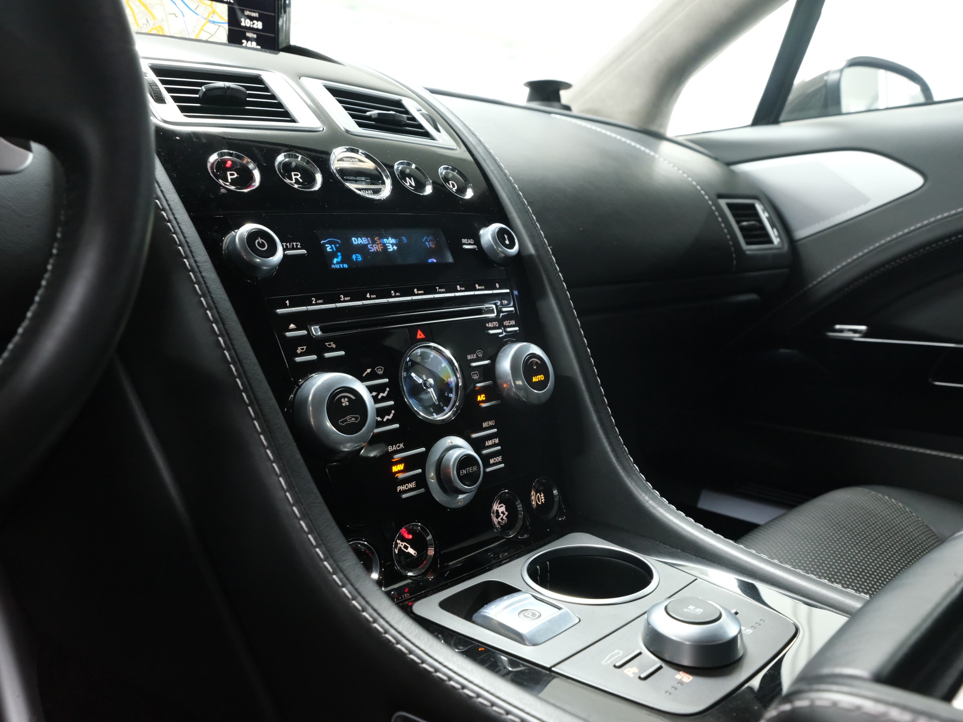 ASTON MARTIN Rapide S 5.9 V12 Touchtronic 2-image-10