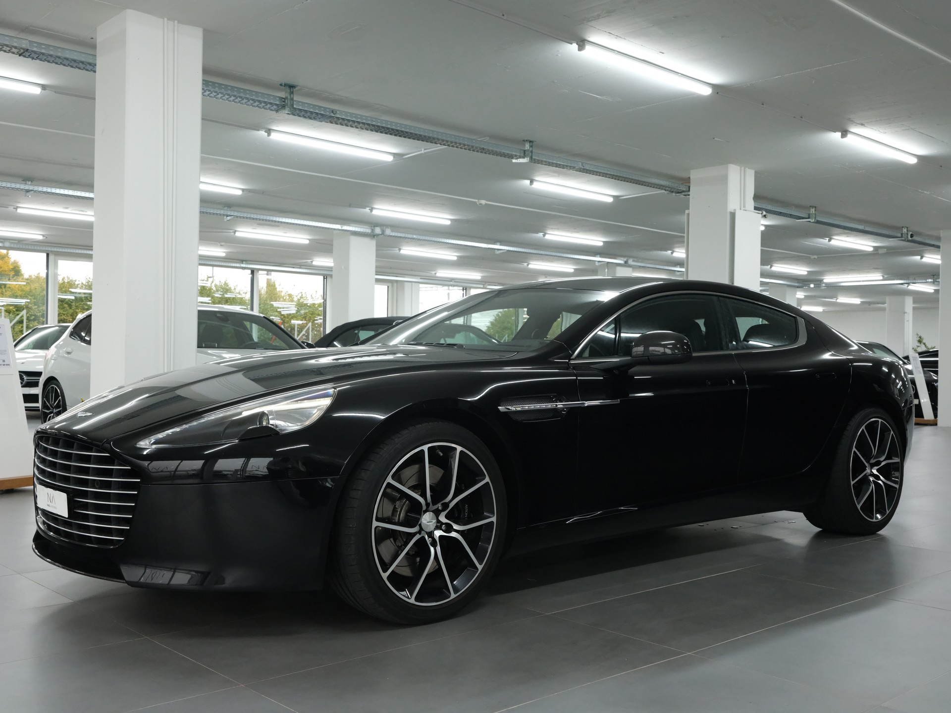 ASTON MARTIN Rapide S 5.9 V12 Touchtronic 2-image-6