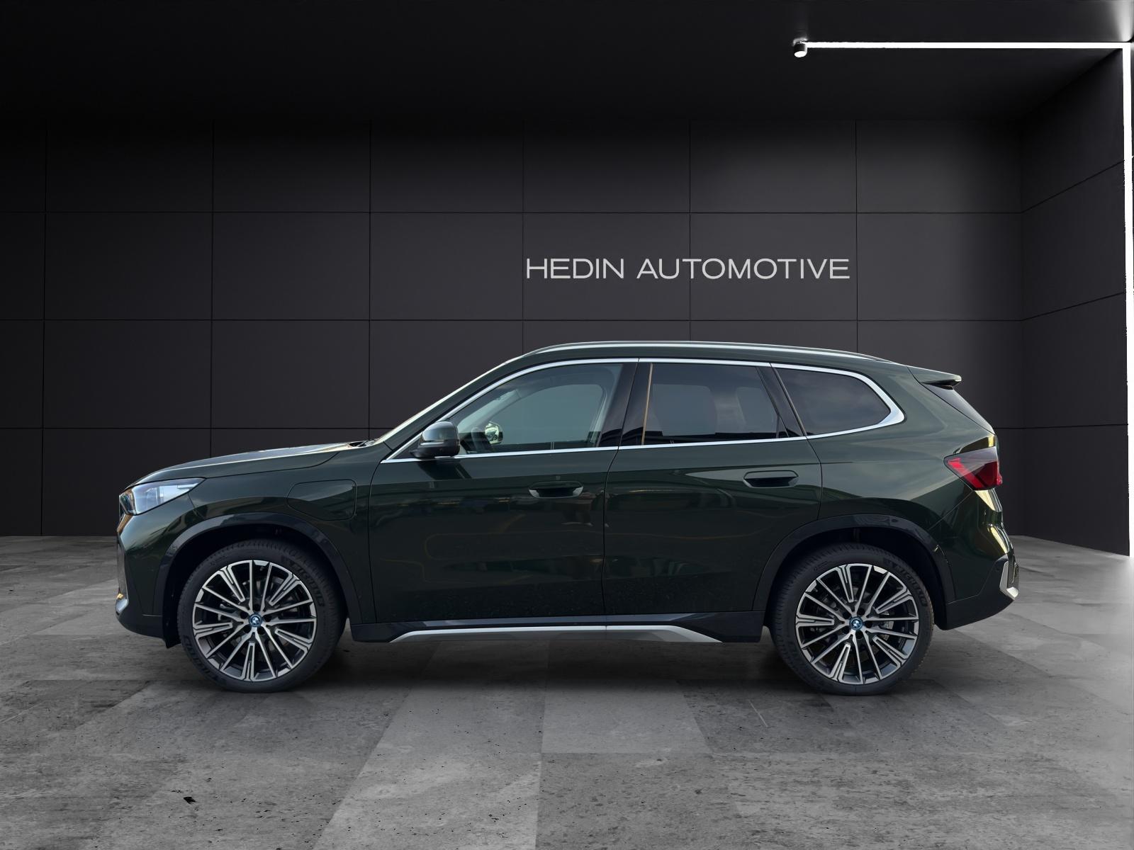 BMW X1 25e xDrive-showroom-element-2