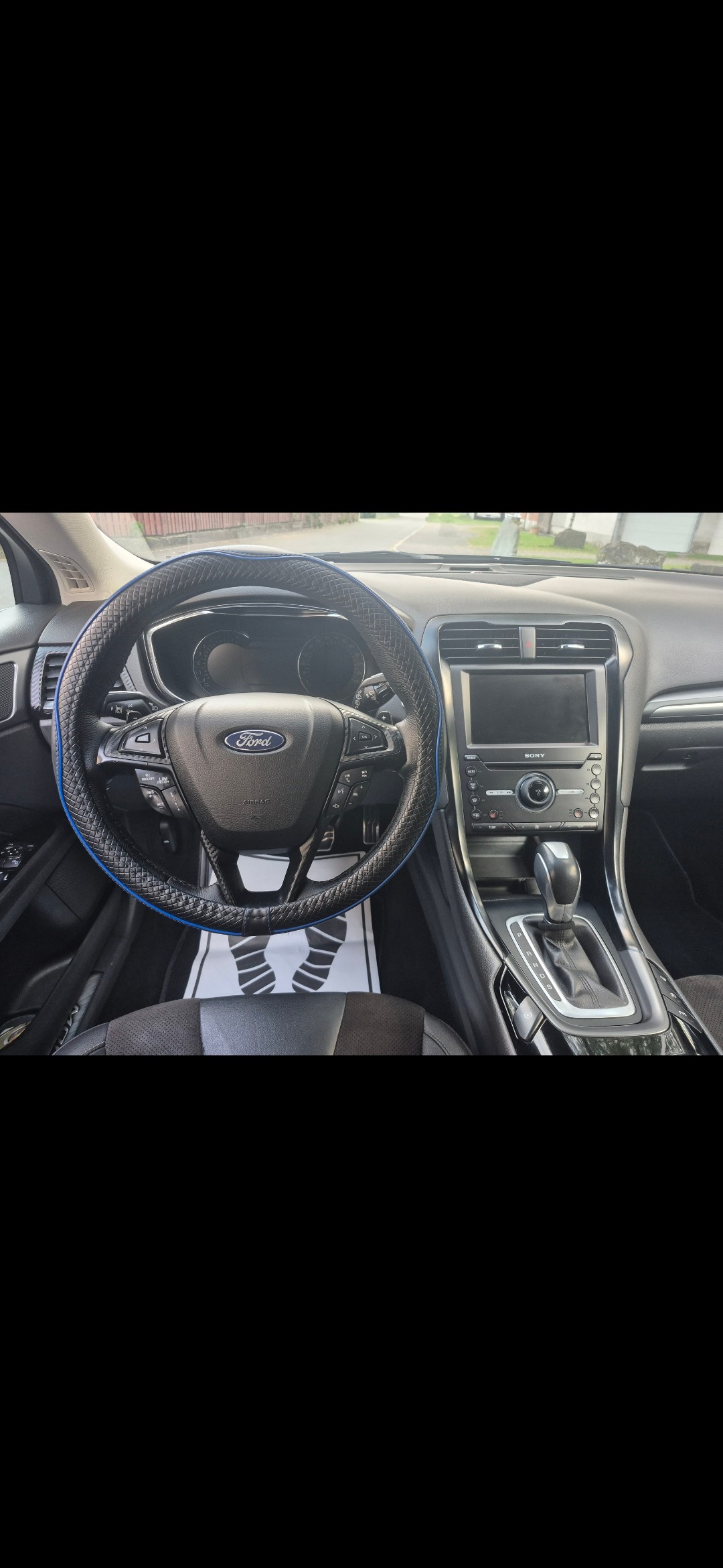 FORD Mondeo 2.0 EcoBoost SCTi Titanium Automatic-image-9