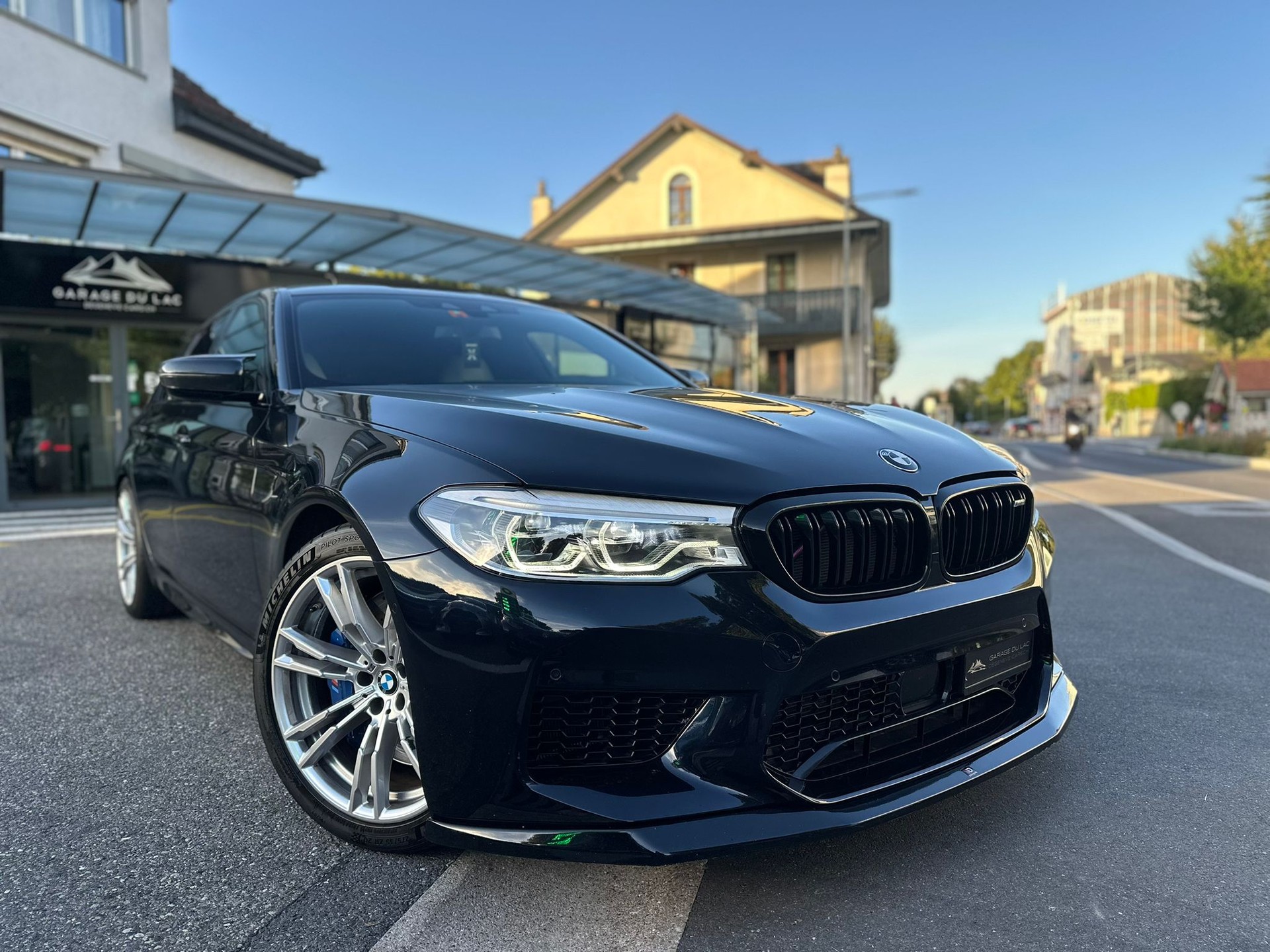 BMW M5 xDrive Drivelogic