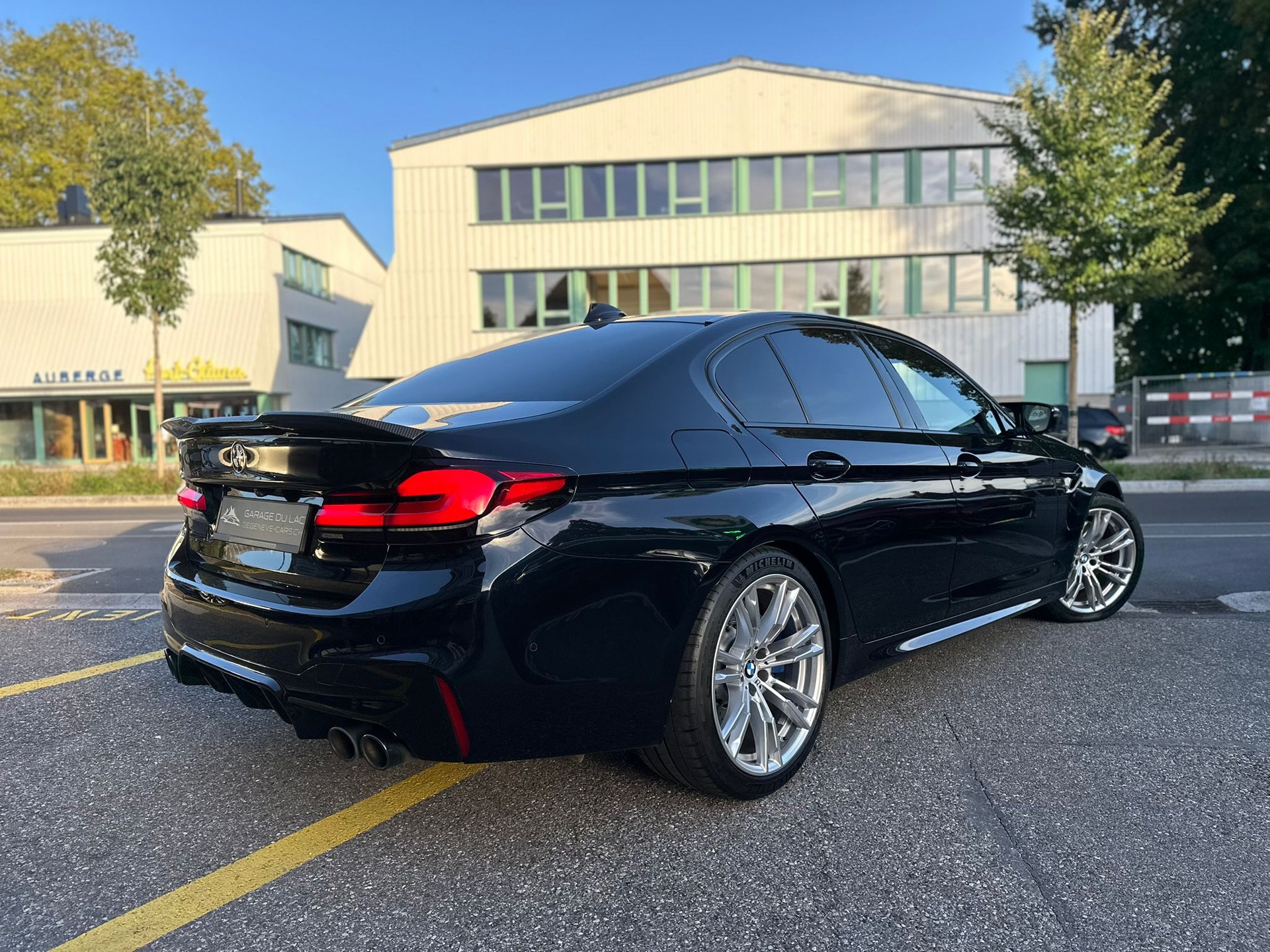 BMW M5 xDrive Drivelogic-showroom-element-3