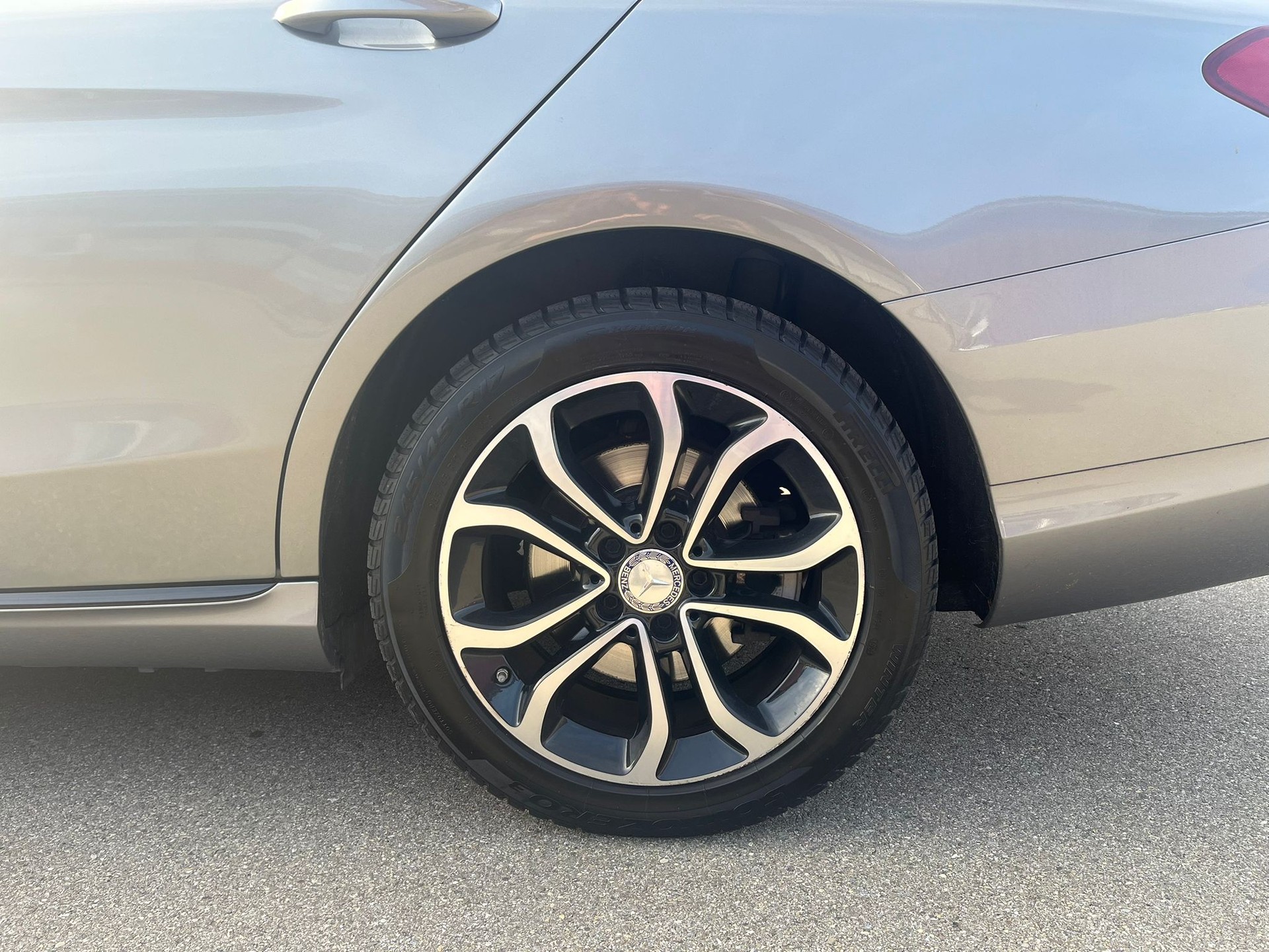 MERCEDES-BENZ C 350 e Exclusive 7G-Tronic-image-15