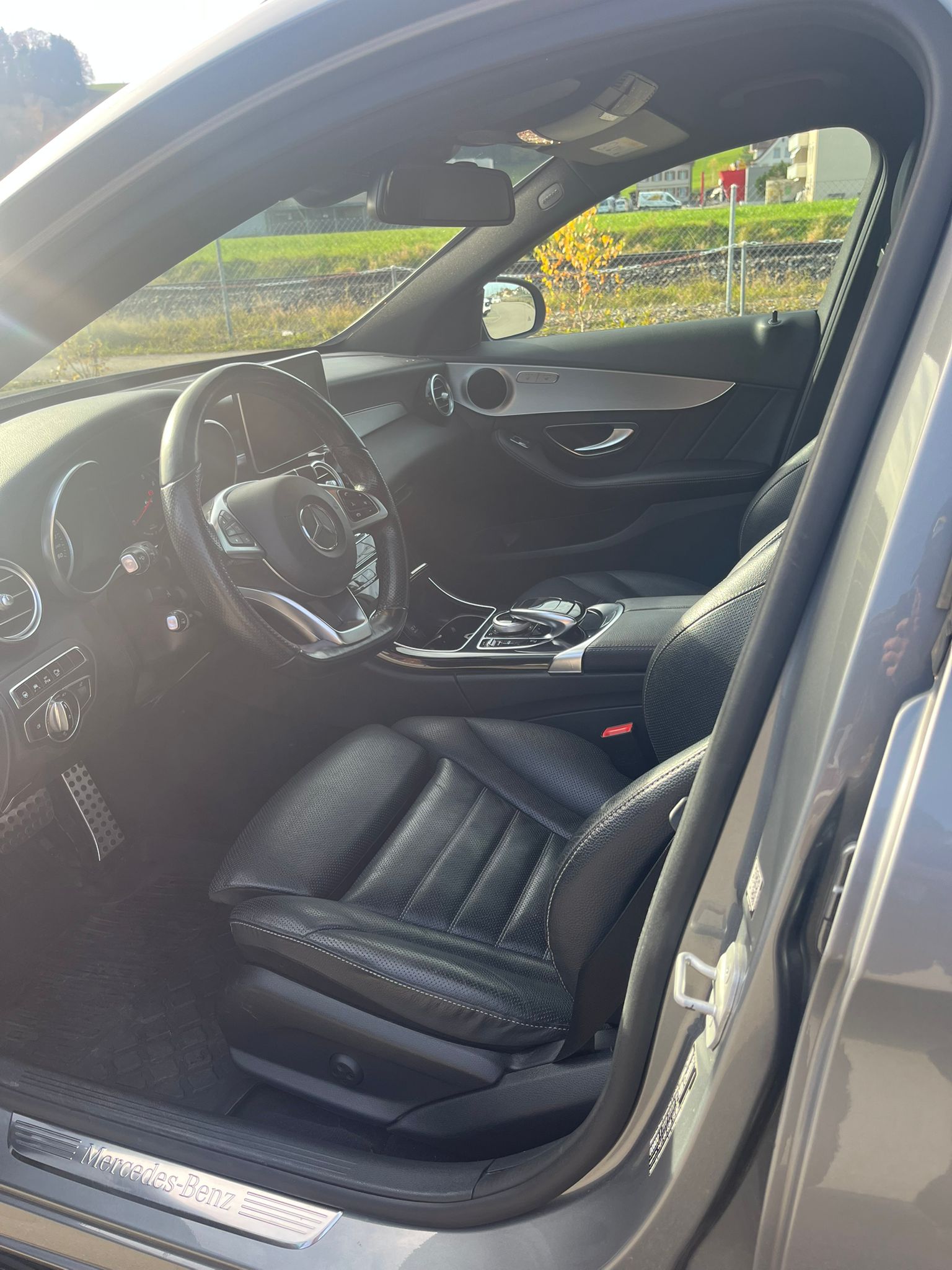 MERCEDES-BENZ C 350 e Exclusive 7G-Tronic-image-12