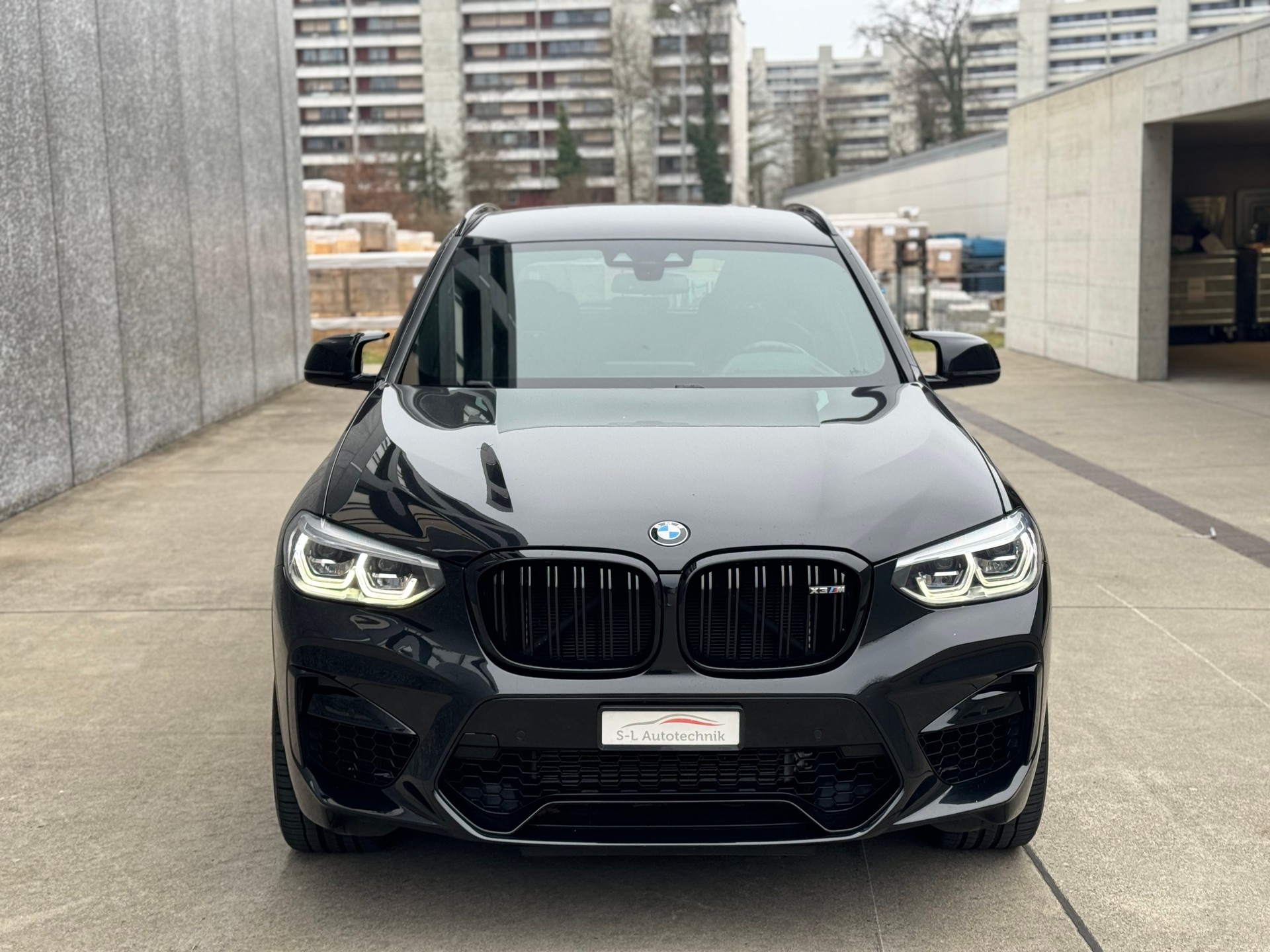BMW X3 xDrive M Competition Steptronic-showroom-element-1
