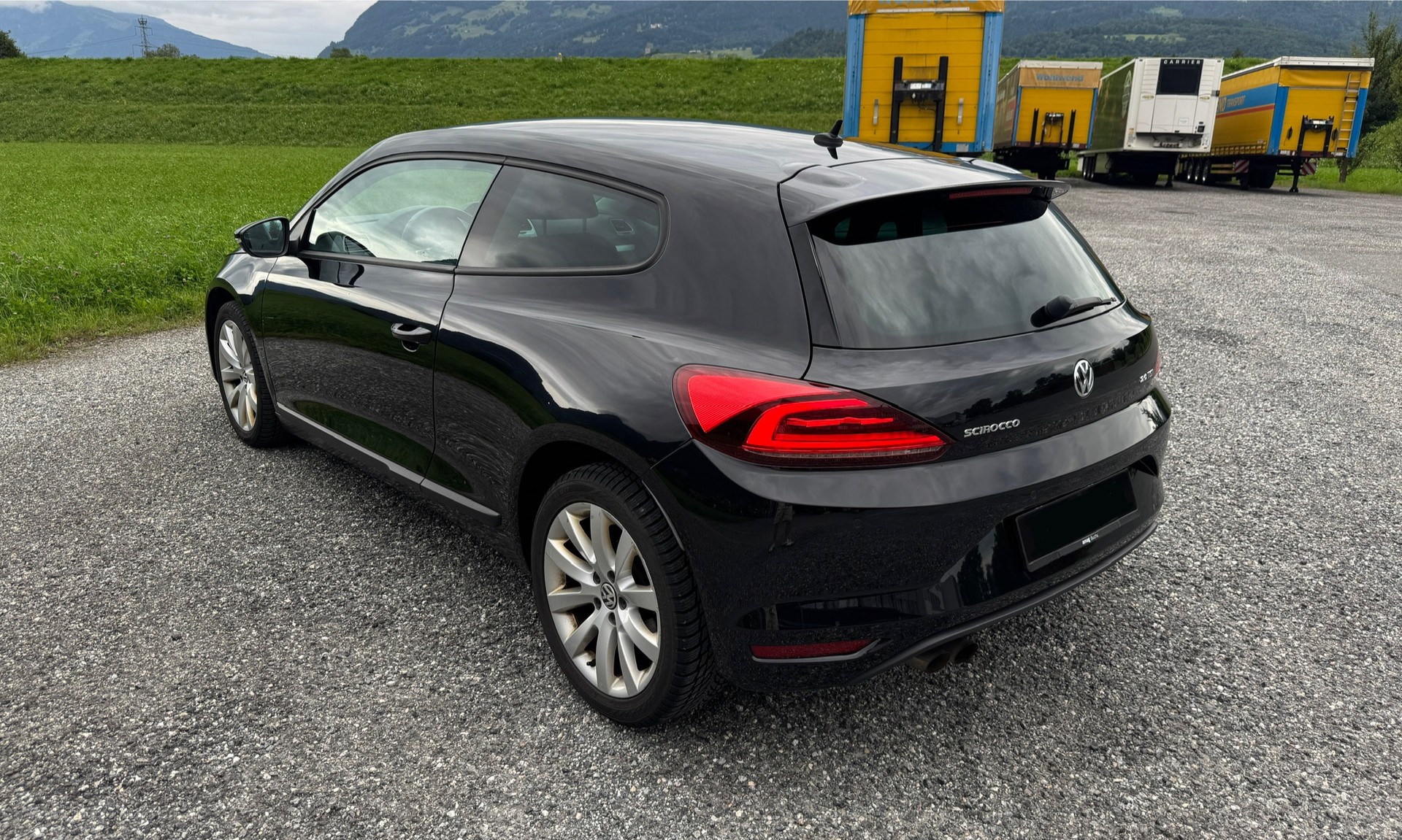 VW Scirocco 2.0 TSI BMT-image-11