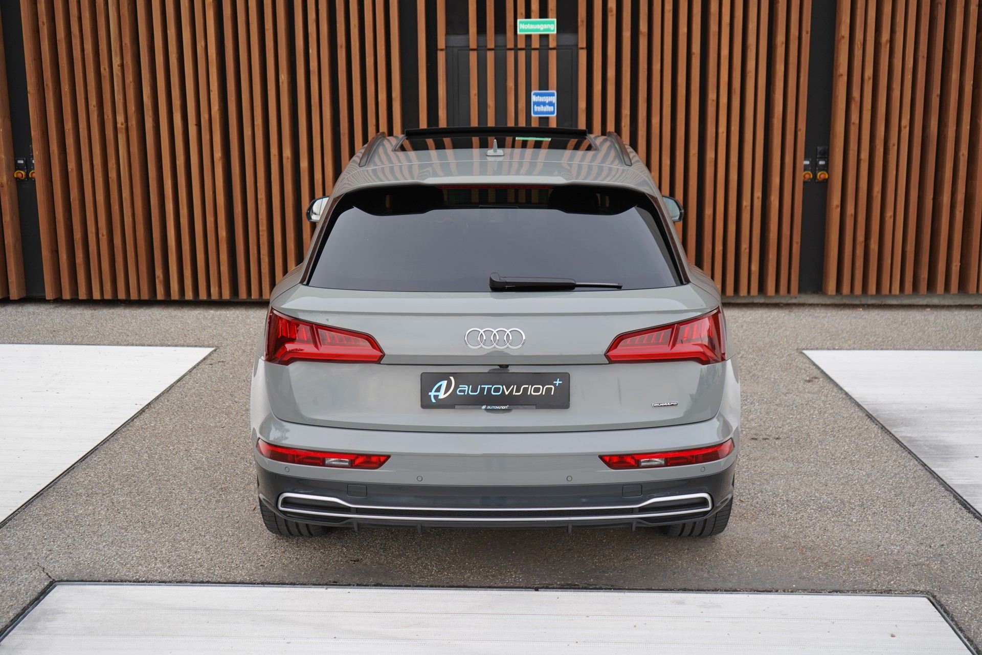 AUDI AUDI Q5 50 TDI QUATTRO S-LINE SPORT PLUS BLACK l 286 PS-image-13