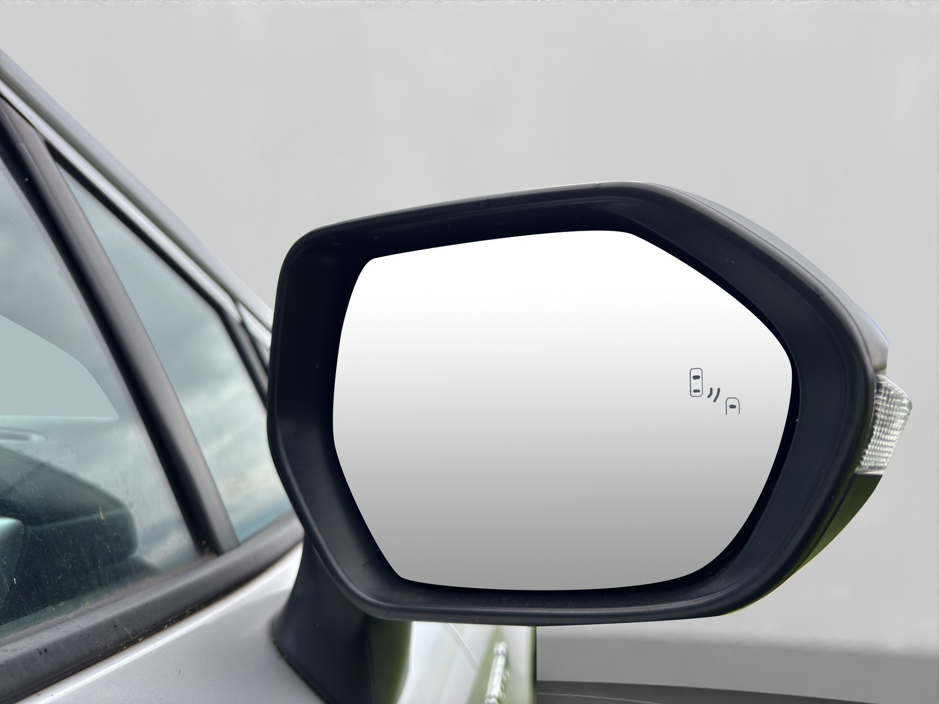 TOYOTA Corolla 2.0 HSD Premium e-CVT-image-11