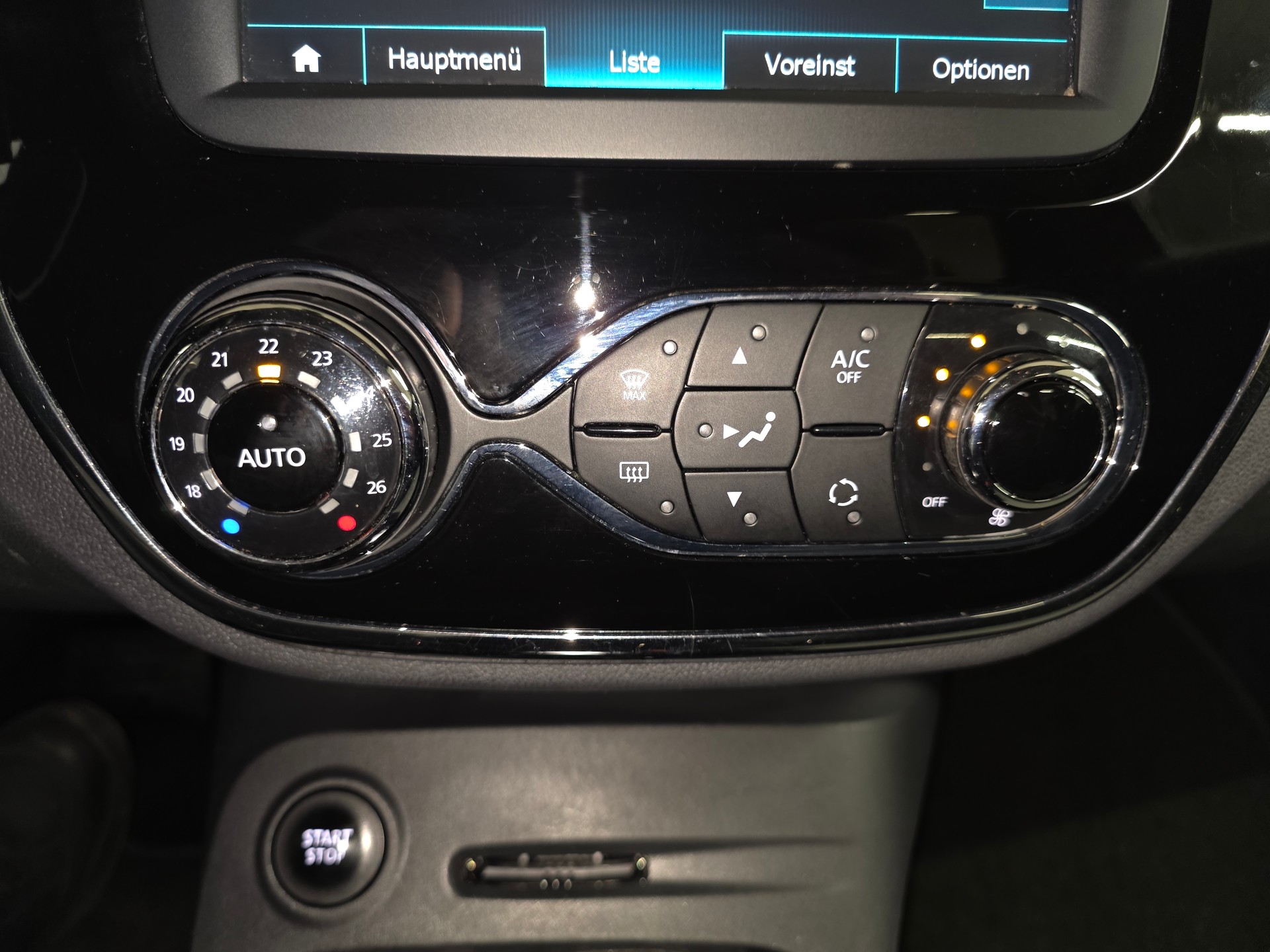 RENAULT Captur 1.5 dCi Intens EDC-image-10