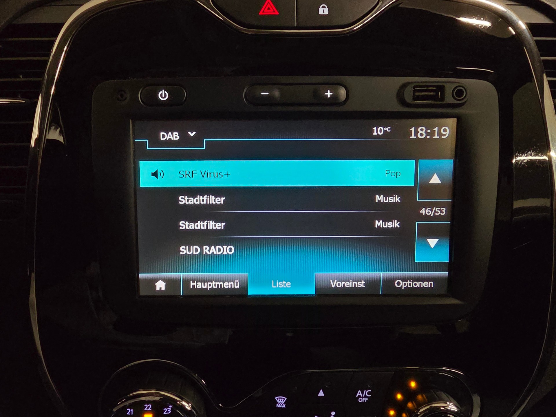 RENAULT Captur 1.5 dCi Intens EDC-image-8