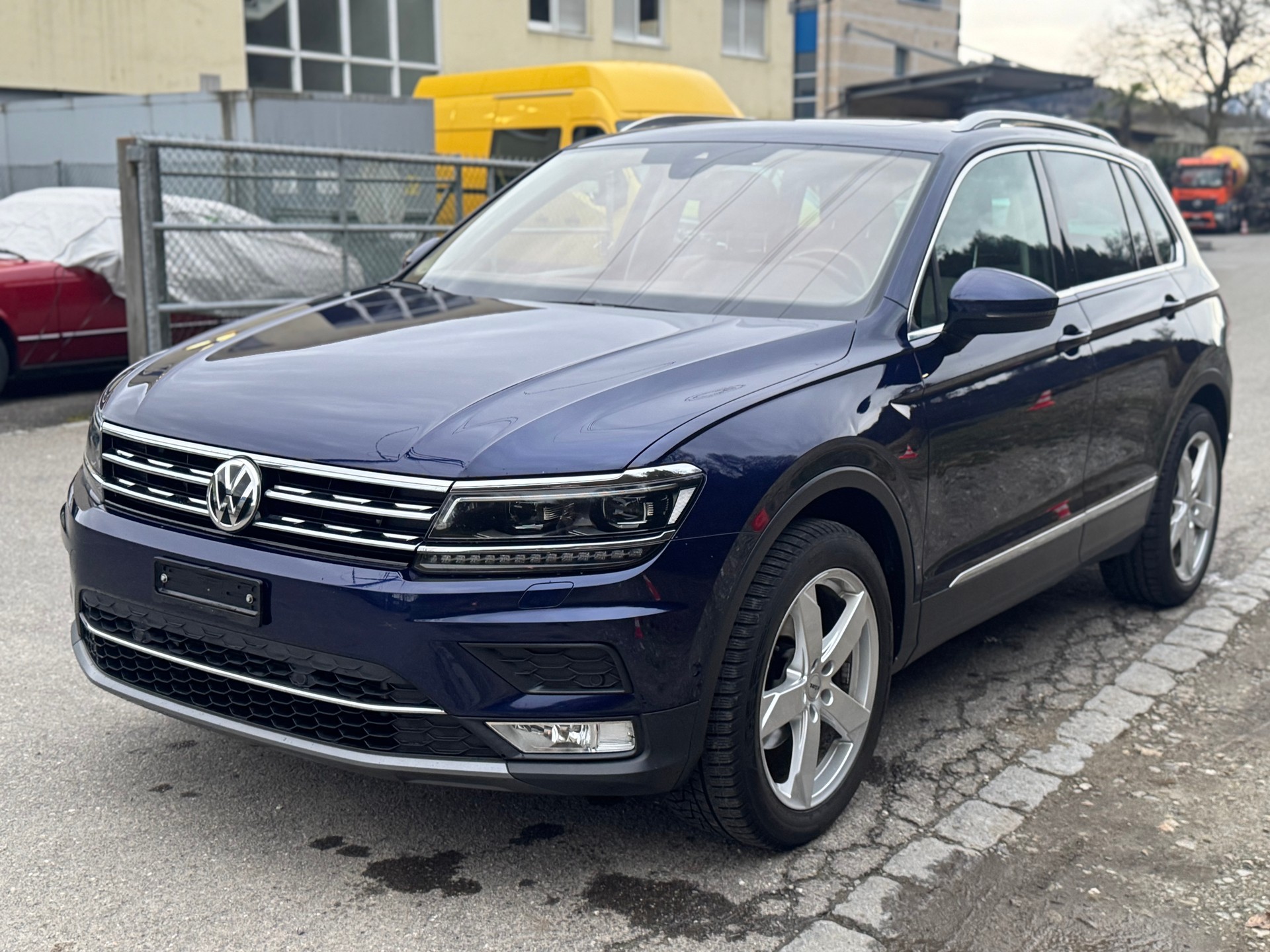 VW Tiguan 2.0 TDI SCR Highline4Motion DSG-image-4