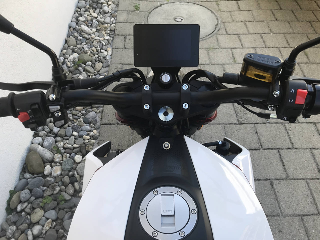 MALAGUTI Drakon 125 ABS-image-6