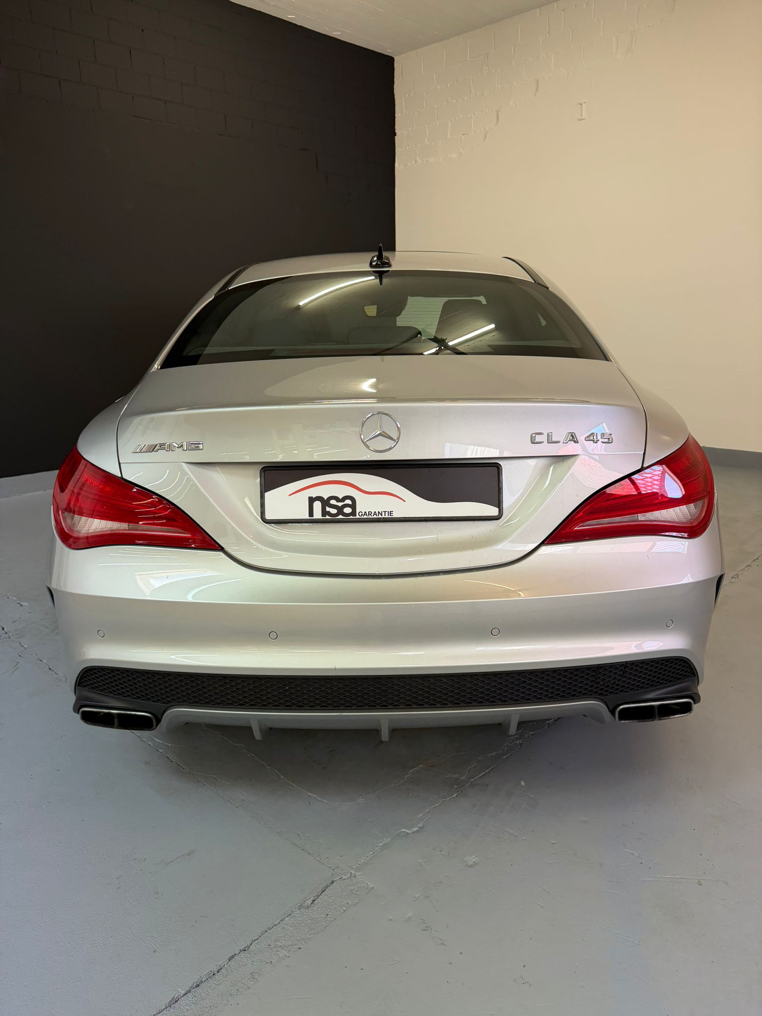 MERCEDES-BENZ CLA 45 AMG-image-6