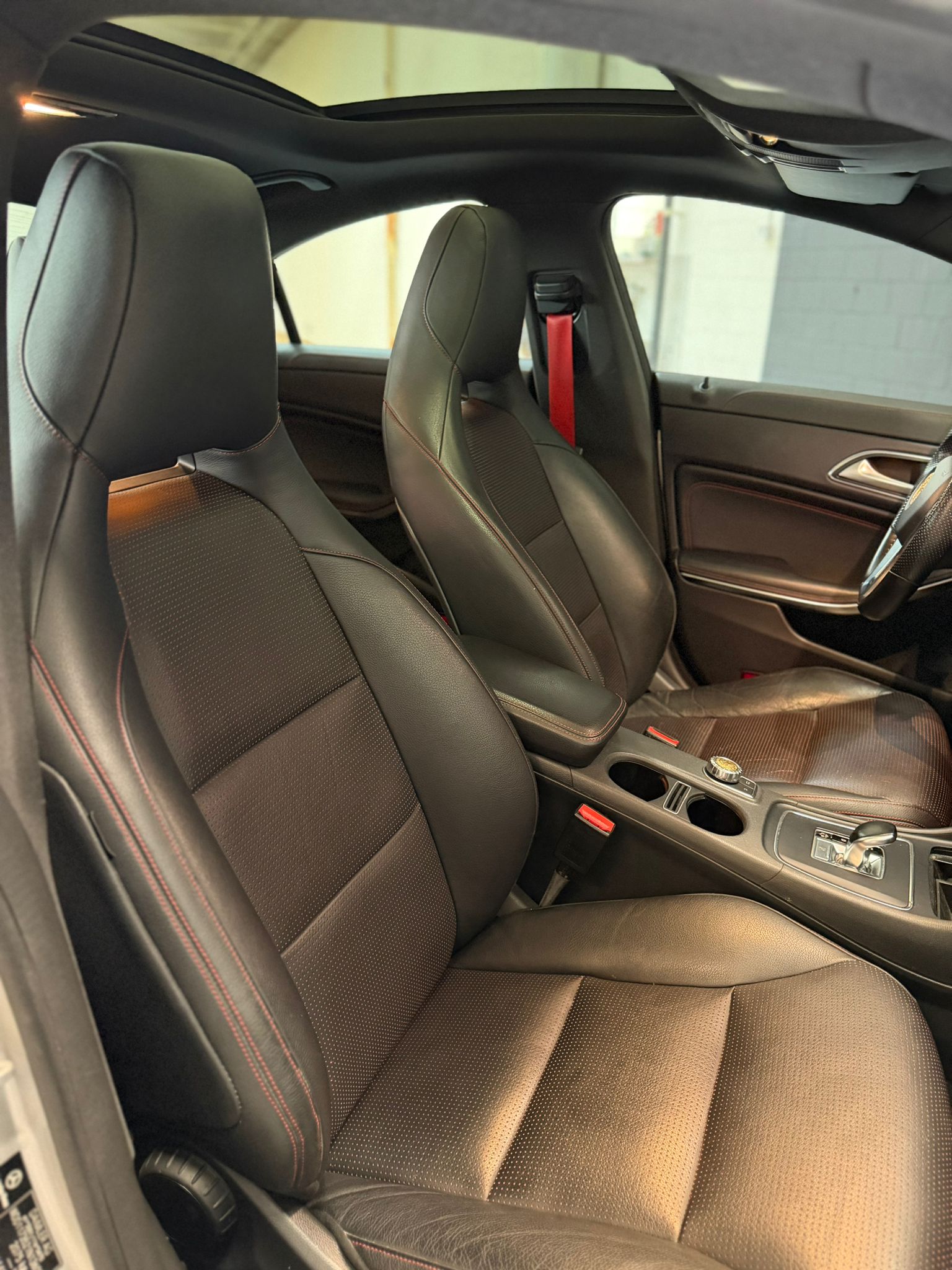 MERCEDES-BENZ CLA 45 AMG-image-14