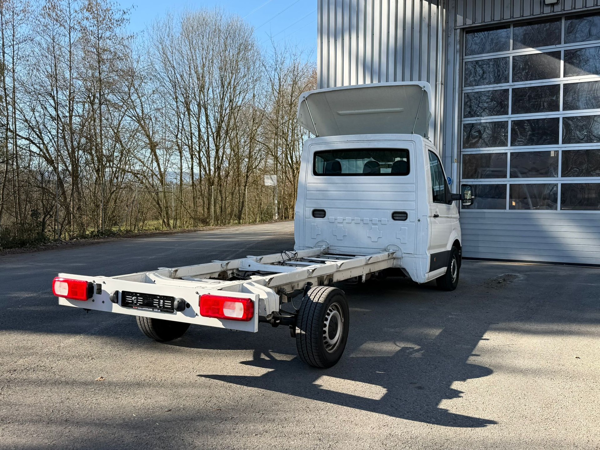 VW Crafter 35 2.0 TDI L4-image-4