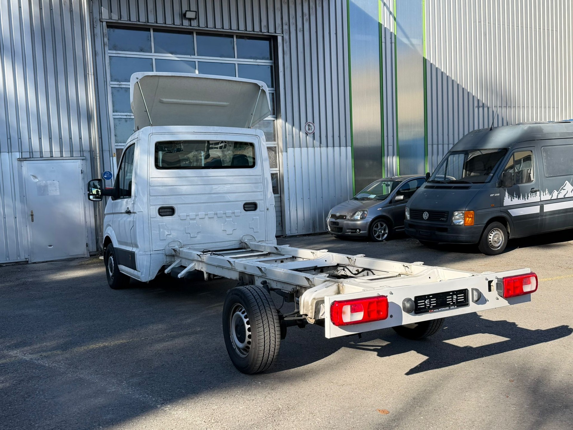 VW Crafter 35 2.0 TDI L4-showroom-element-3