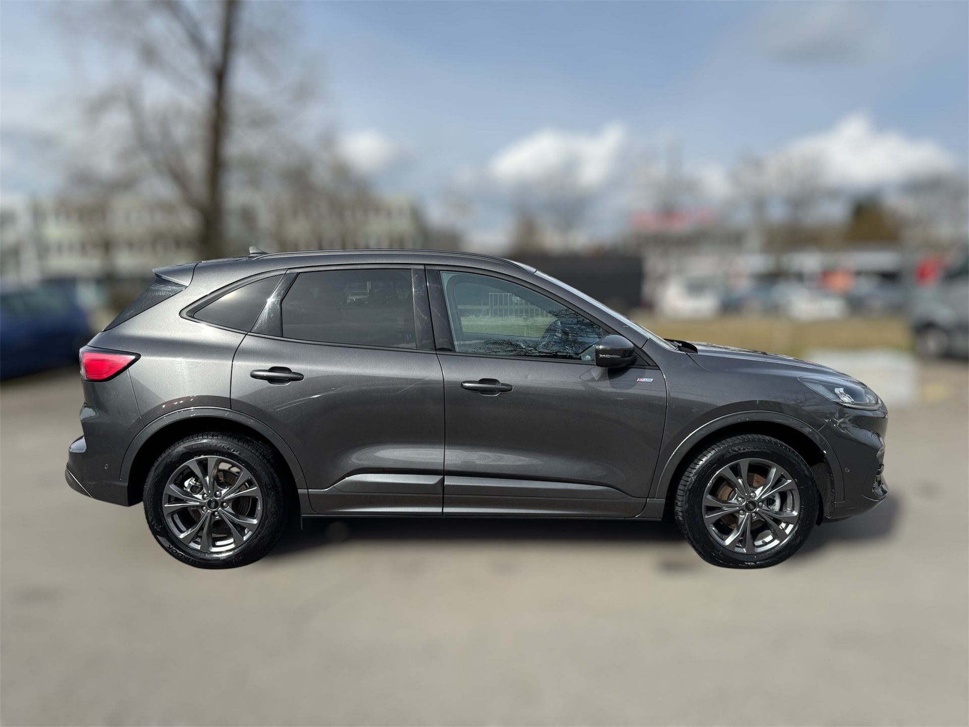 FORD Kuga 2.5 PHEV ST-Line 2WD-image-2