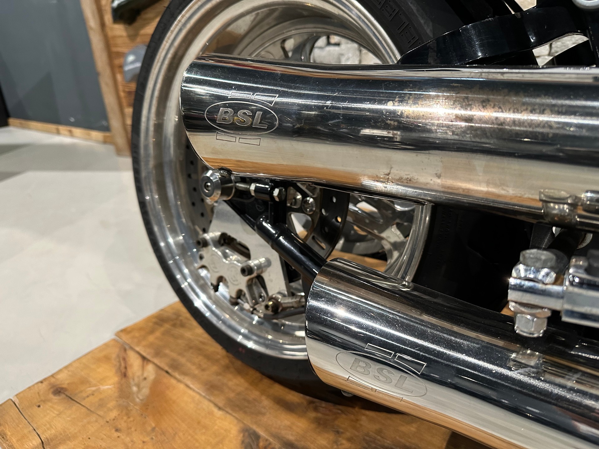 HARLEY-DAVIDSON FLSTF Fat Boy-image-5