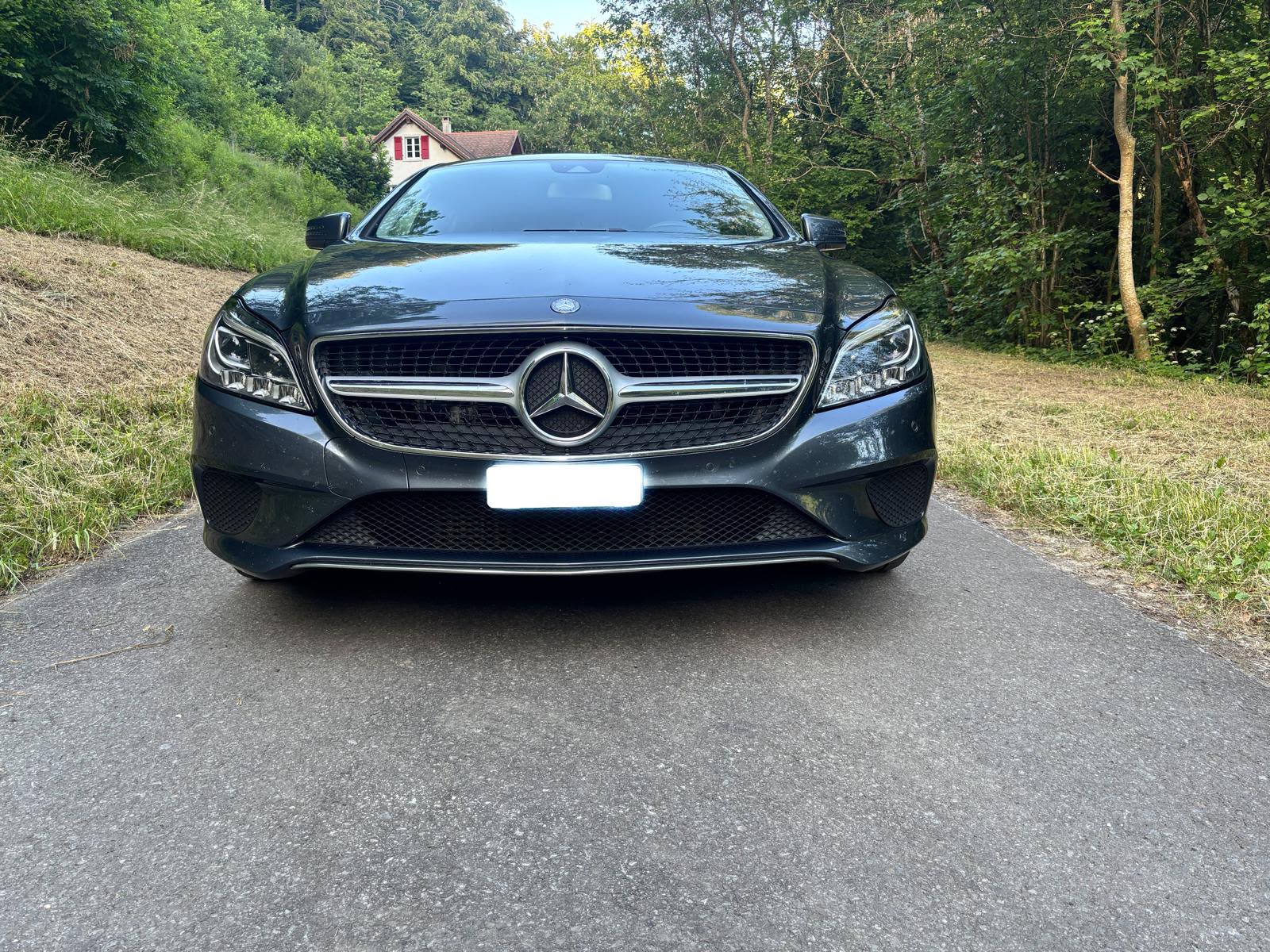 MERCEDES-BENZ CLS Shooting Brake 250 BlueTEC 4Matic 7G-Tronic-image-8