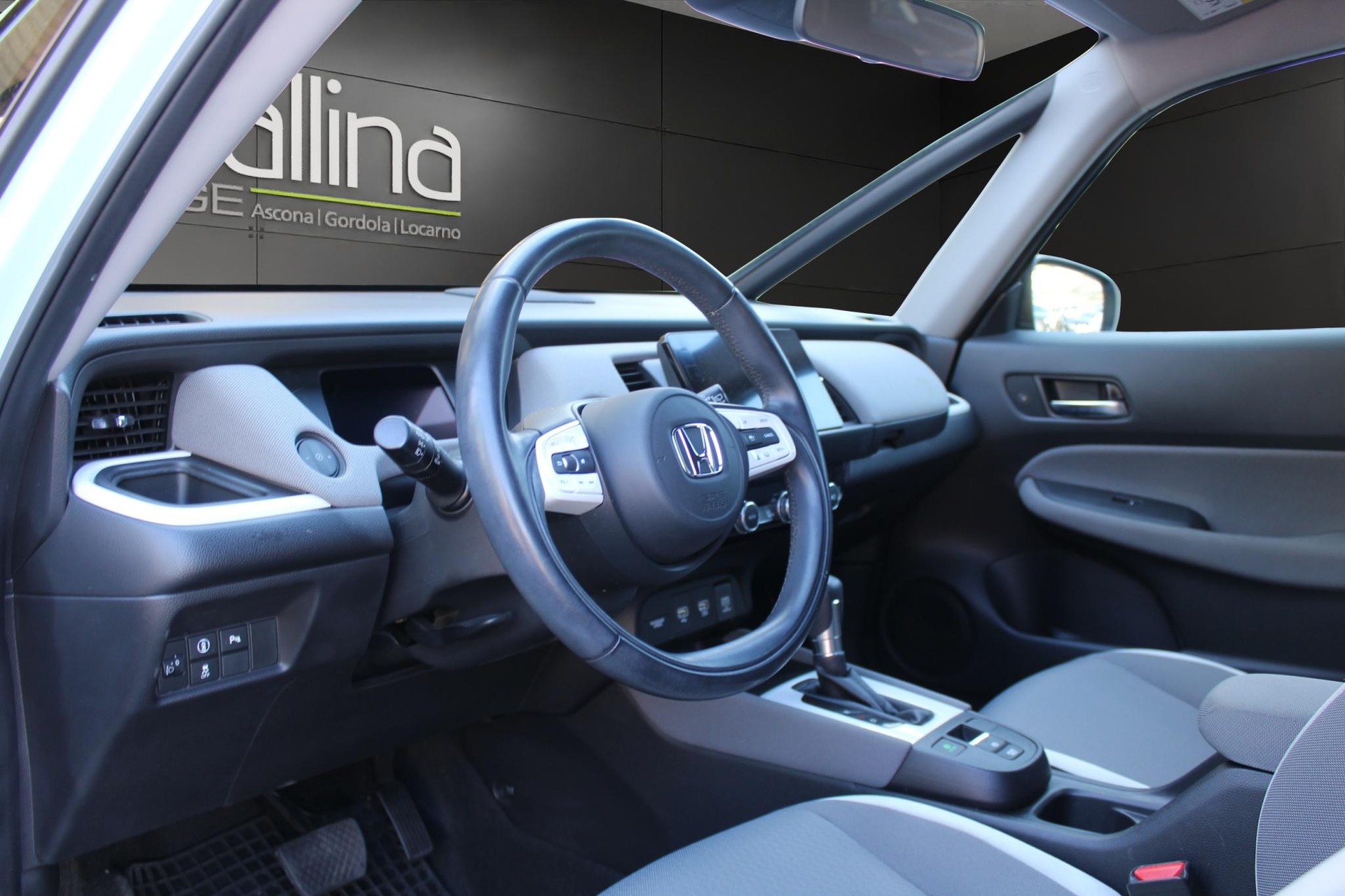 HONDA Jazz 1.5 i-MMD Crosstar Executive-image-10