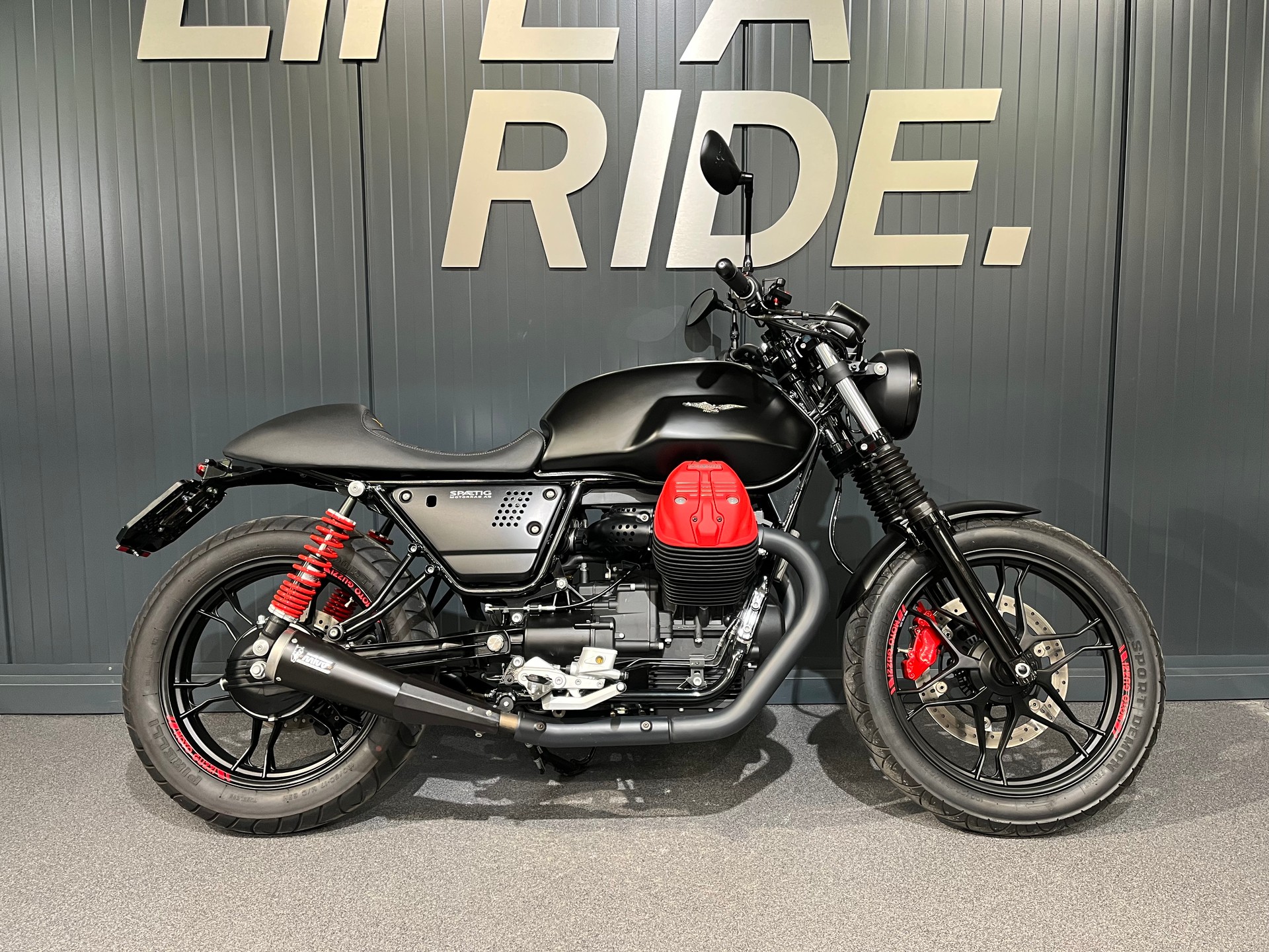 MOTO GUZZI V7 III Stone 750 ABS-image-0