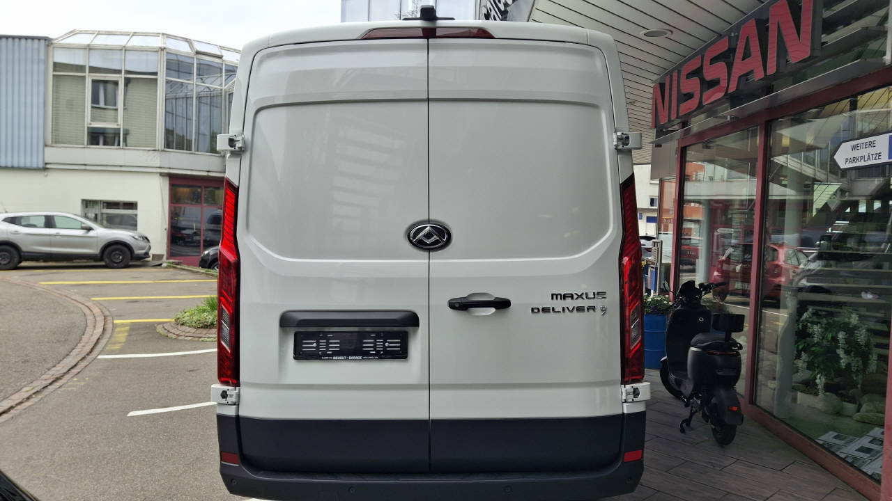 MAXUS Deliver 9 Kaw. L3H2 2.0 TD Comfort-image-4