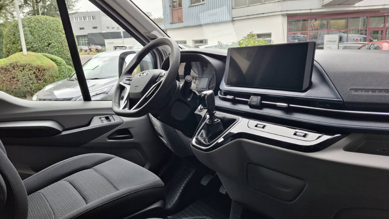 MAXUS Deliver 9 Kaw. L3H2 2.0 TD Comfort-image-8