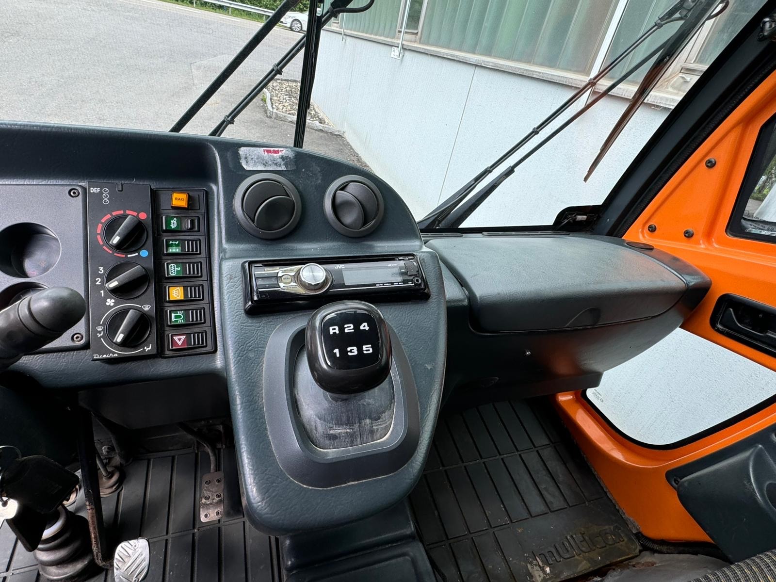 KOMMOBIL (UNIMOG) Multicar Fumo Carrier-image-9