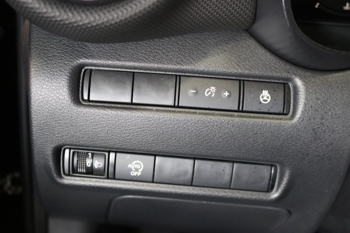 NISSAN Juke 1.0 DIG-T N-Connecta DCT-image-28