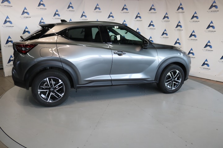 NISSAN Juke 1.0 DIG-T N-Connecta DCT-image-22