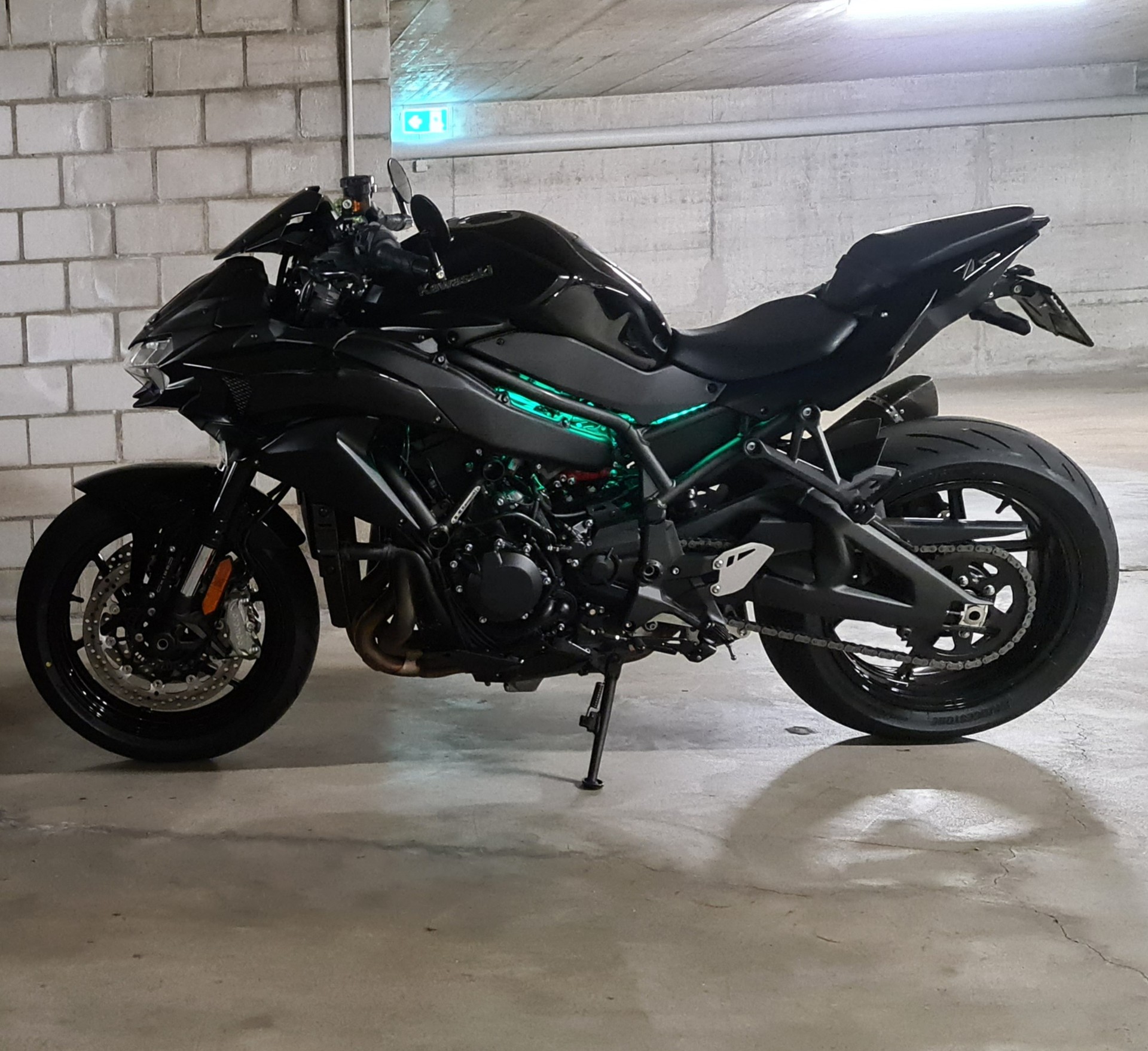 KAWASAKI Z H2-image-2