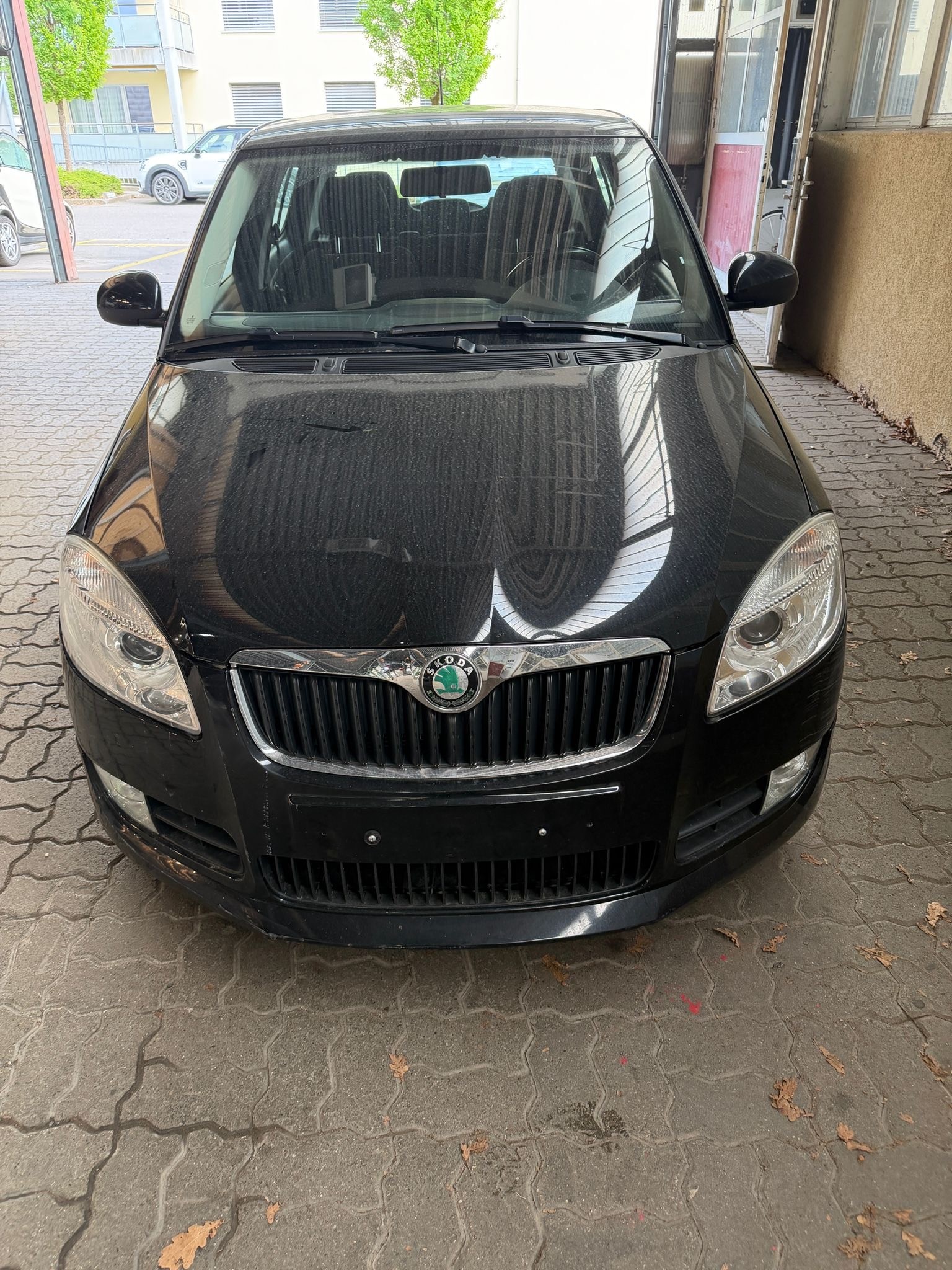 SKODA Fabia 1.6 Ambiente-image-6
