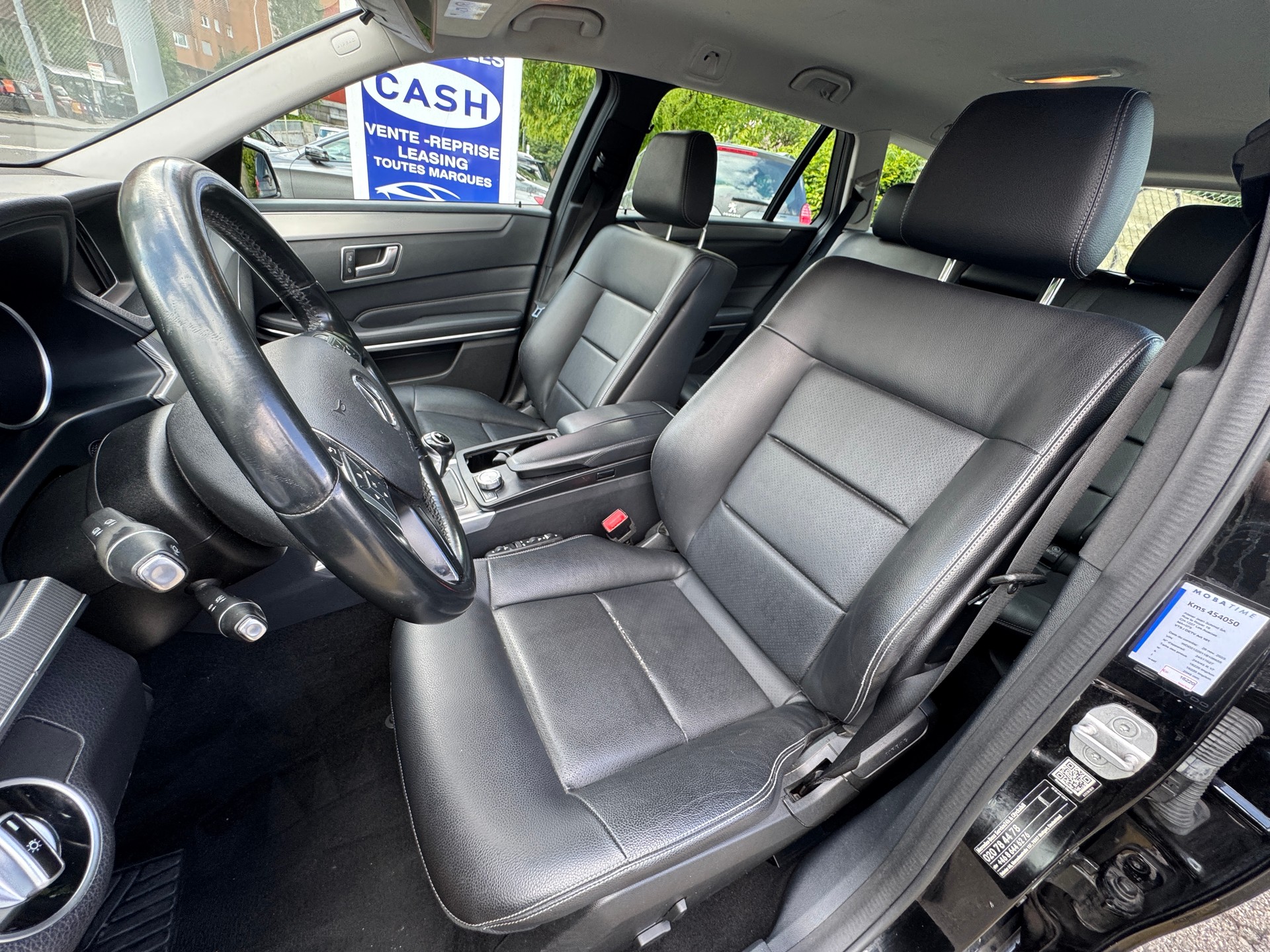 MERCEDES-BENZ E 220 BlueTEC-image-6