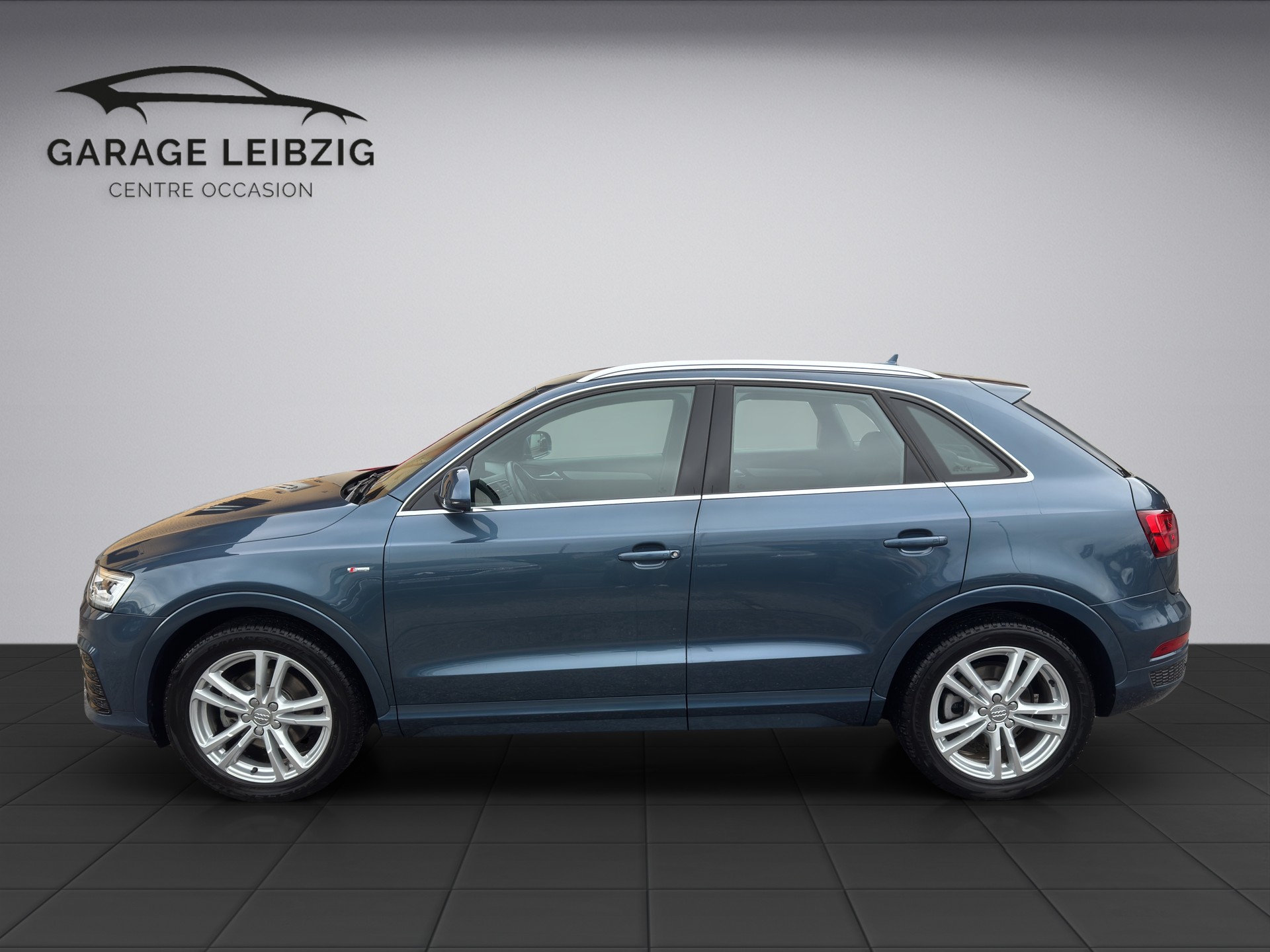 AUDI Q3 1.4 TFSI Sport S-Line S-Tronic-image-1