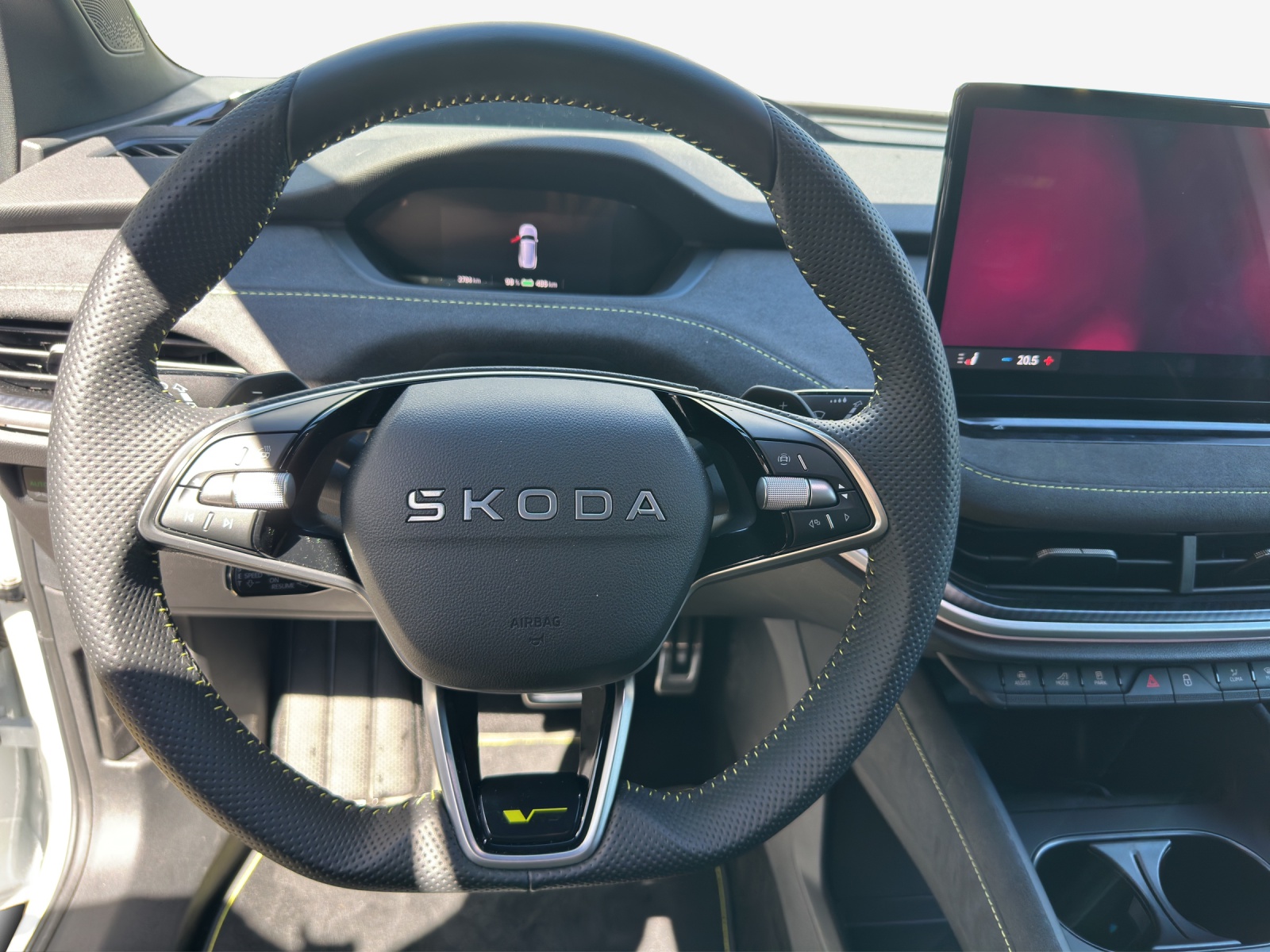 SKODA Elroq RS 4x4-image-9