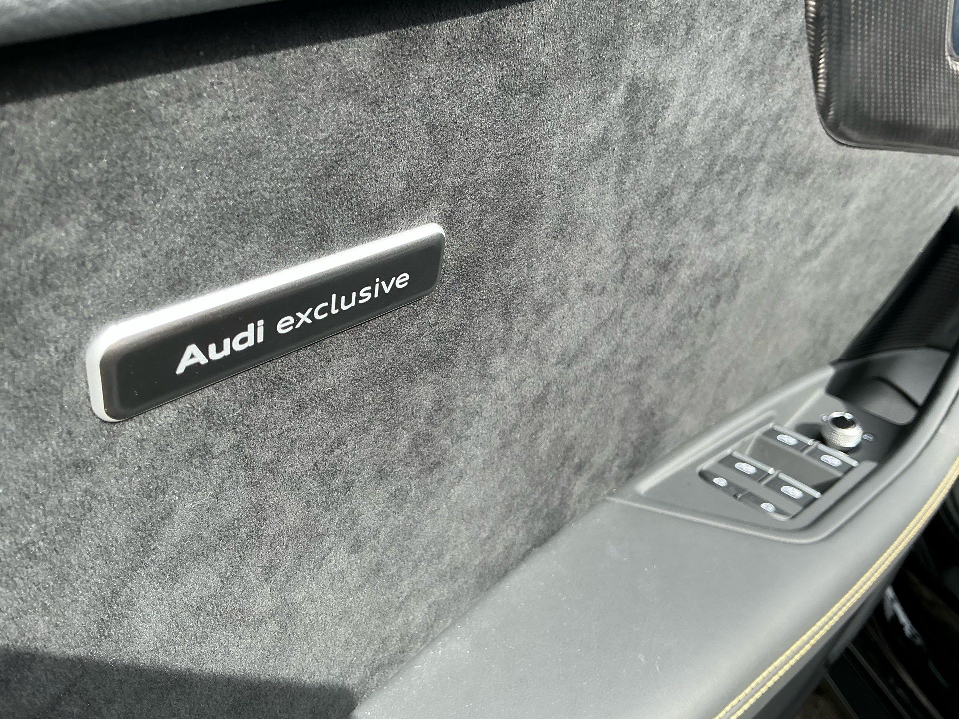AUDI RS4 AVANT 2.9 TFSI 25 YEARS EDITION *** 5 JAHR AUDI WERSKGARANTIE ***-image-25