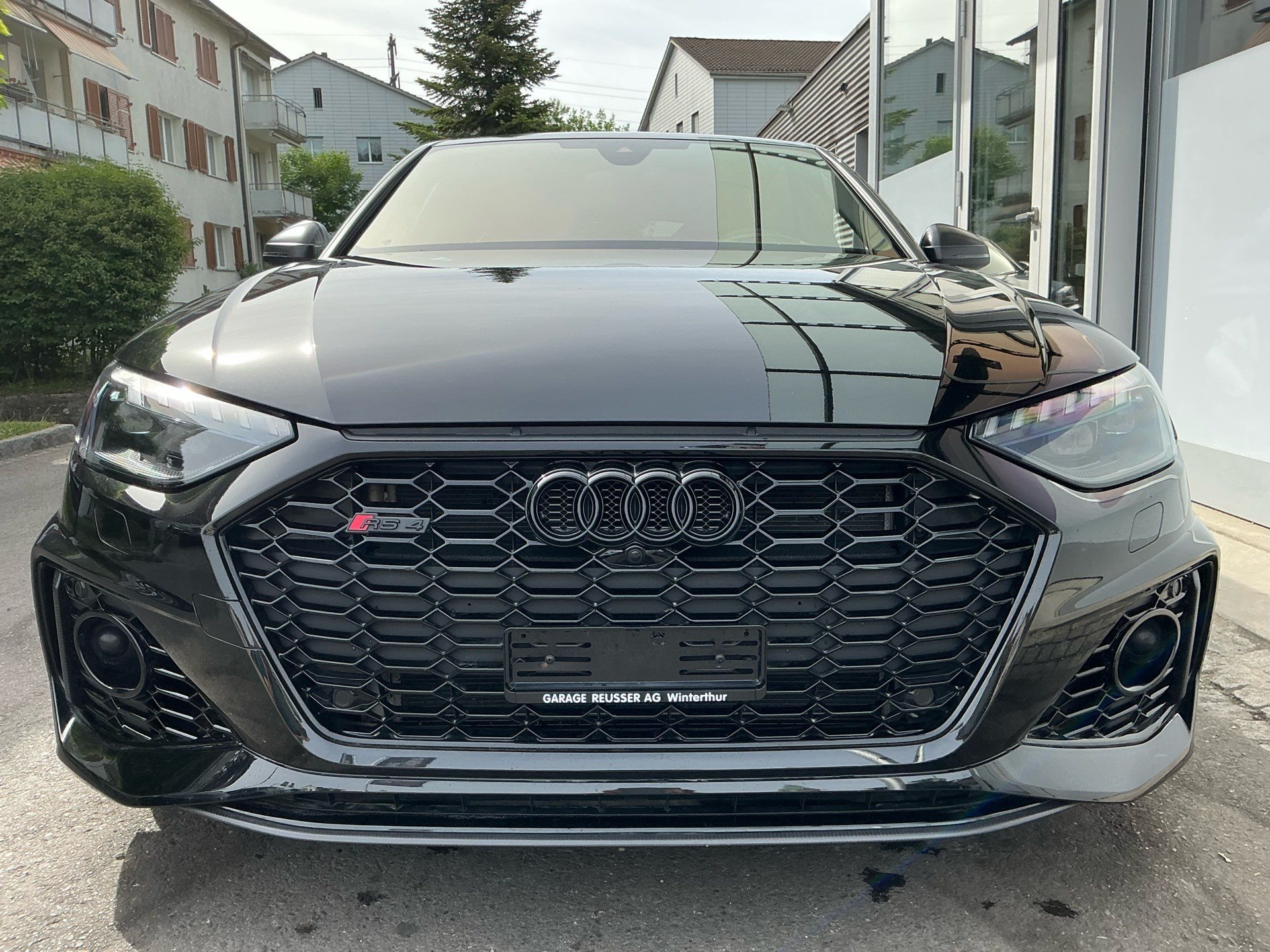 AUDI RS4 AVANT 2.9 TFSI 25 YEARS EDITION *** 5 JAHR AUDI WERSKGARANTIE ***-showroom-element-1