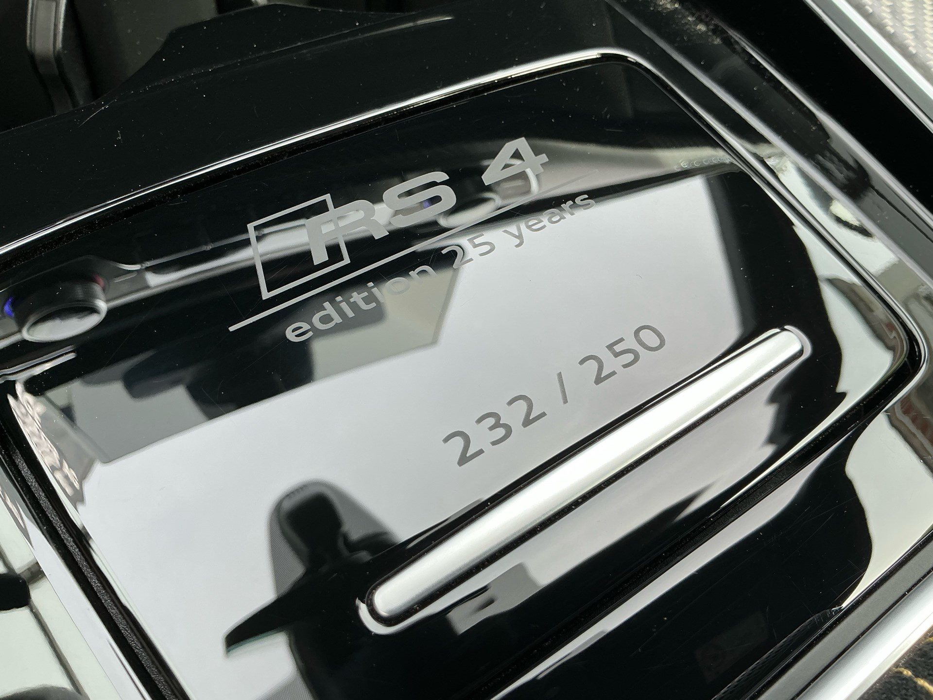 AUDI RS4 AVANT 2.9 TFSI 25 YEARS EDITION *** 5 JAHR AUDI WERSKGARANTIE ***-image-21