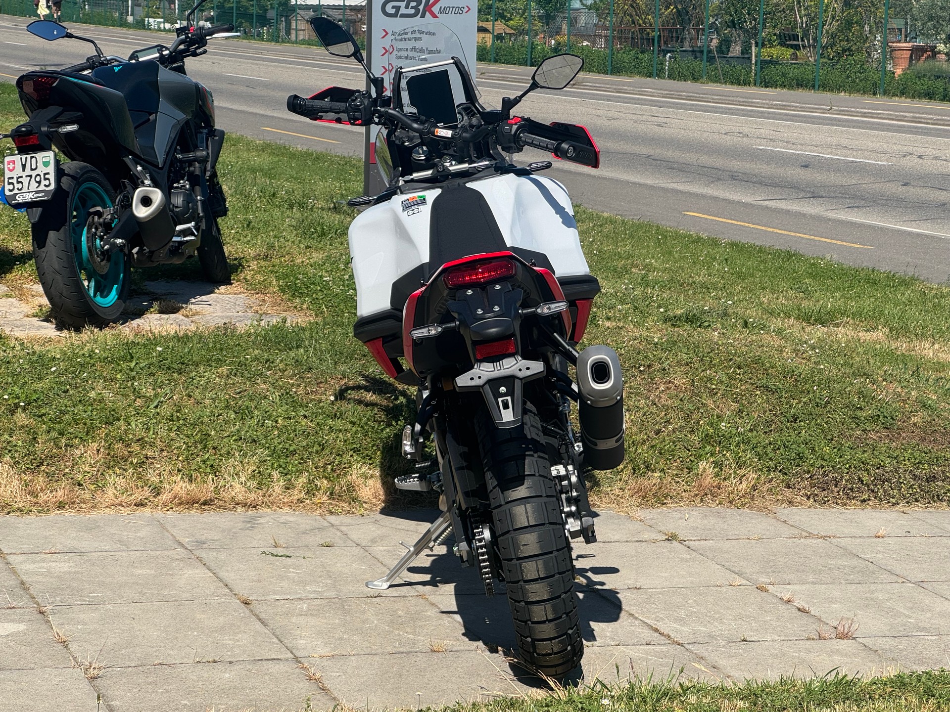 YAMAHA Tenere 700 World Raid-image-2