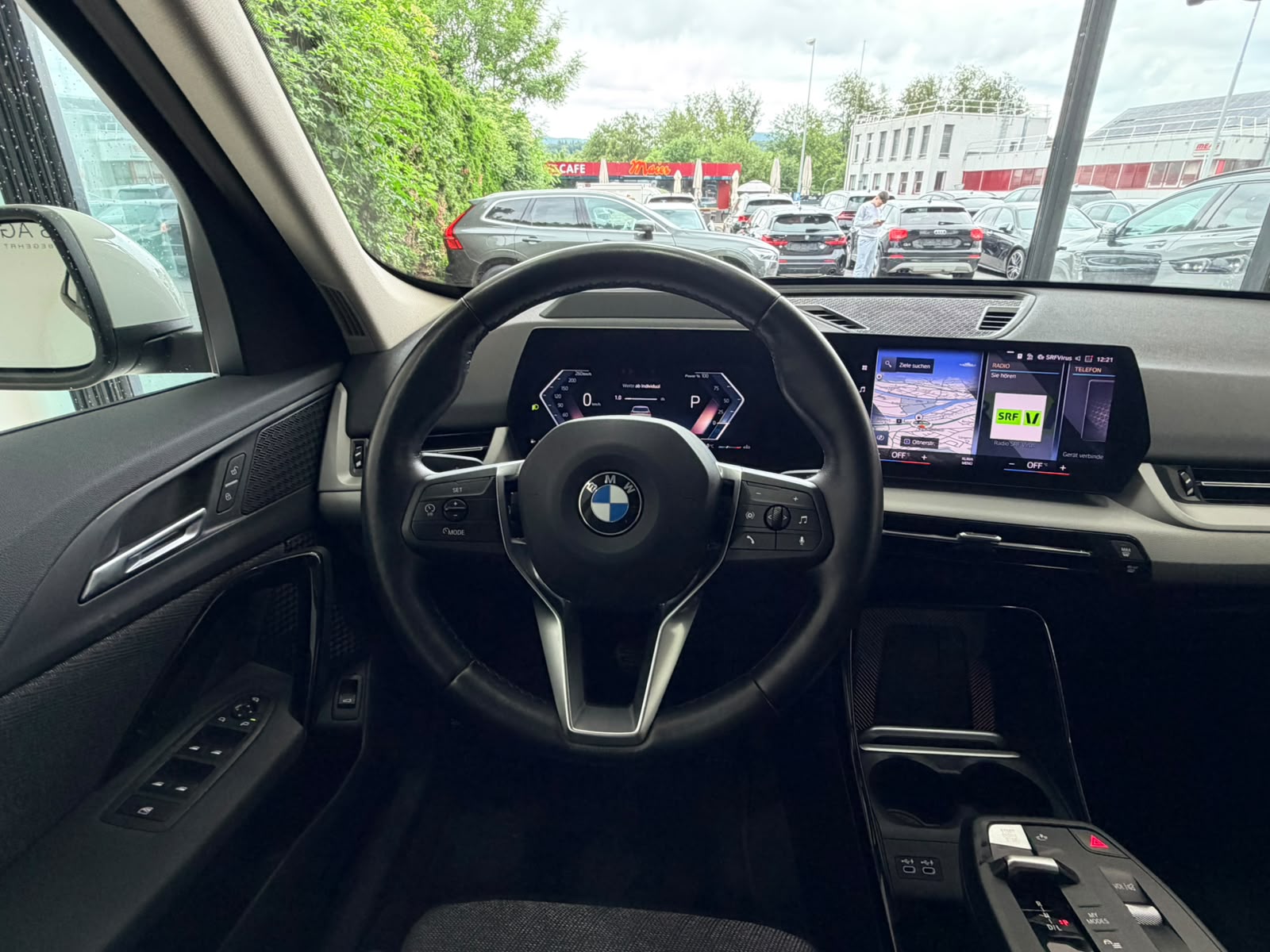 BMW X1 xDrive 20d 48V-image-8