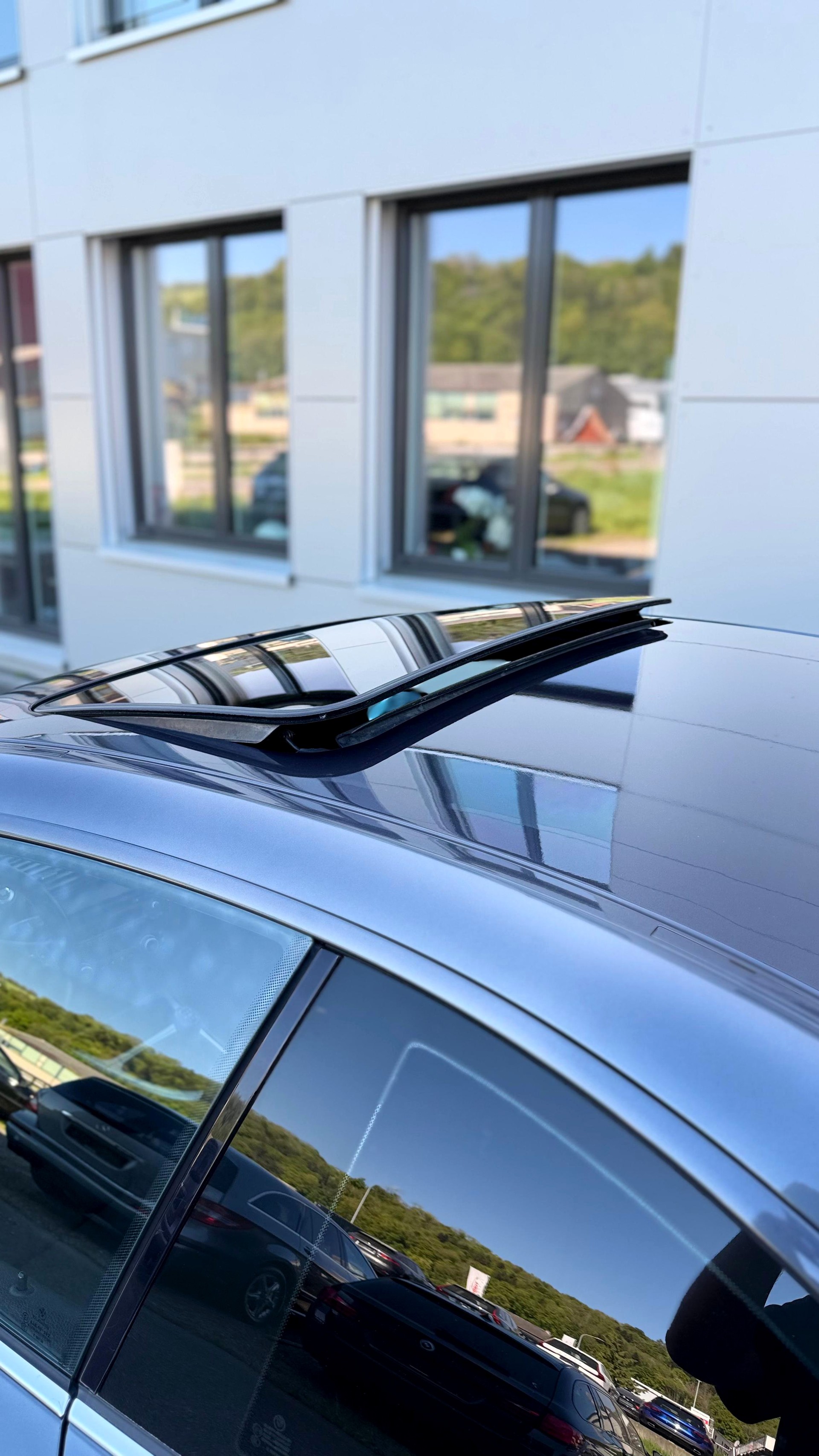 BMW 123d Coupé M-Sportpaket (CH)-image-4