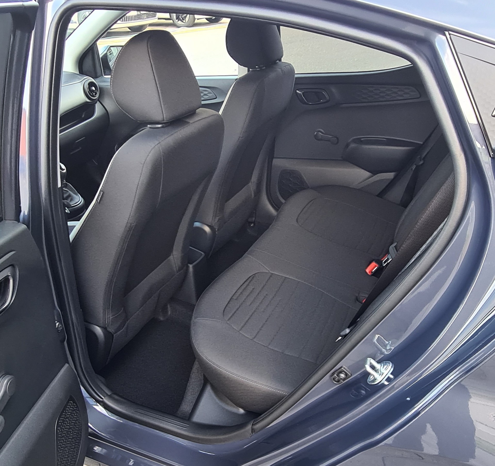 HYUNDAI i10 1.0 Origo-image-10