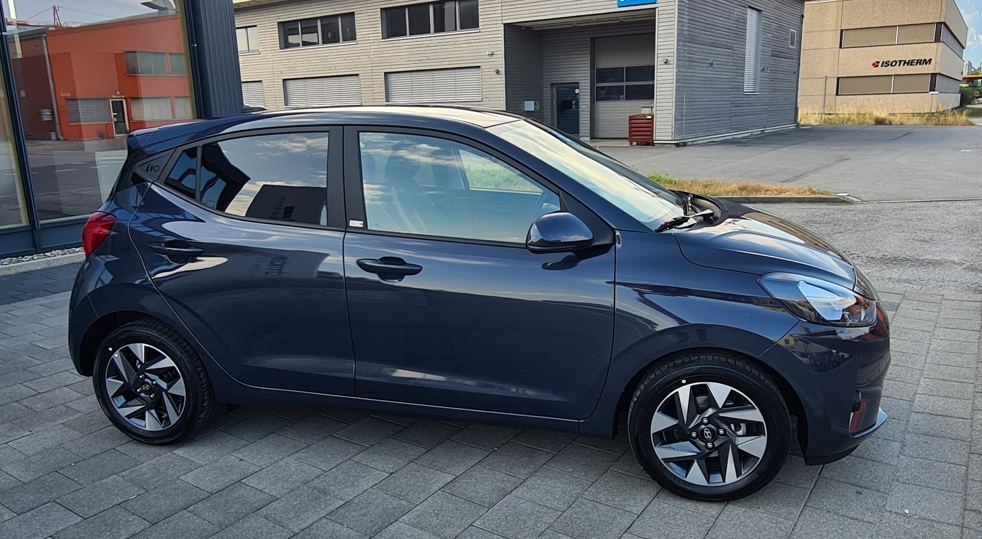 HYUNDAI i10 1.0 Origo-showroom-element-3