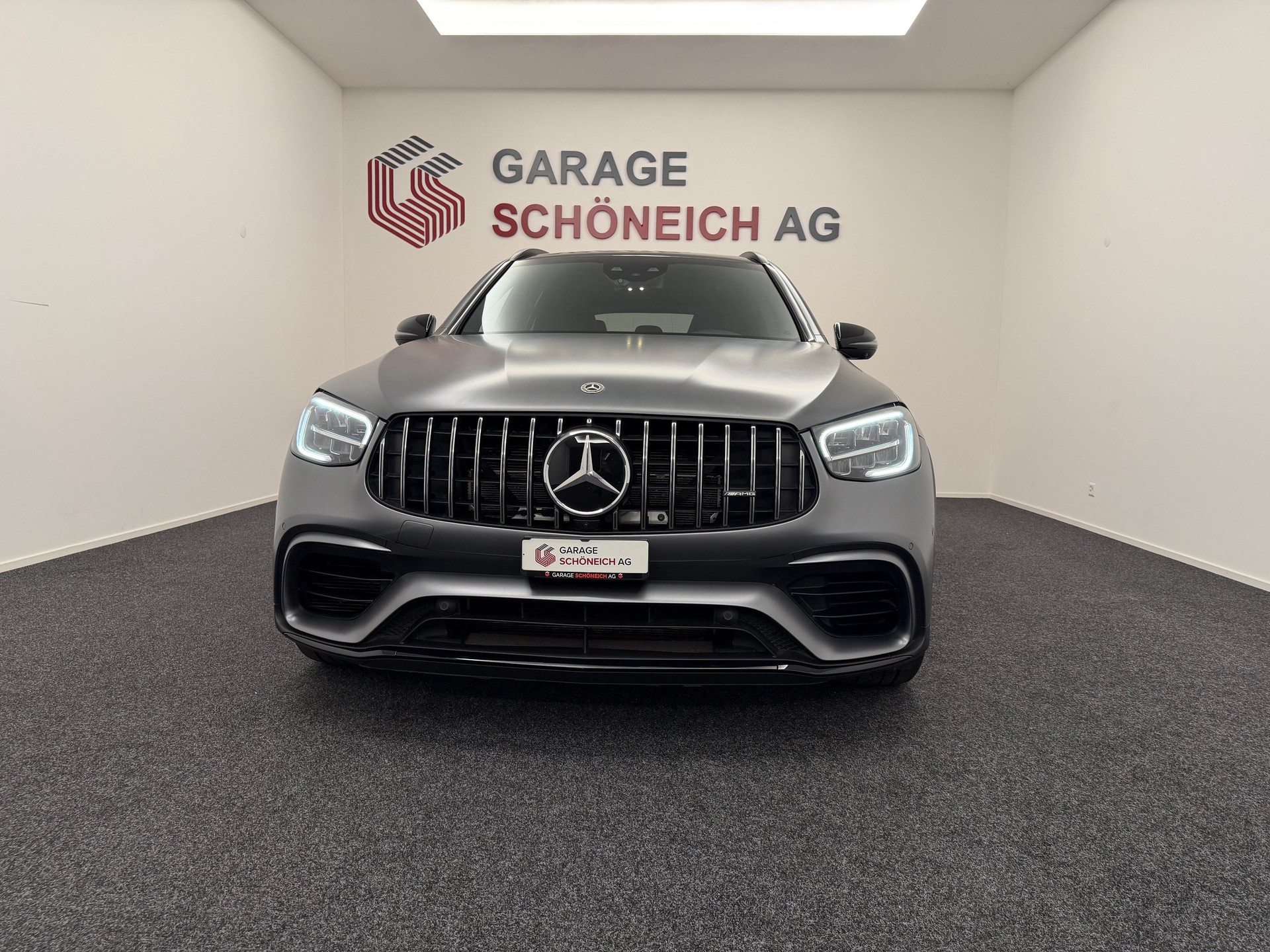 MERCEDES-BENZ GLC 63 S AMG 4m+-showroom-element-1