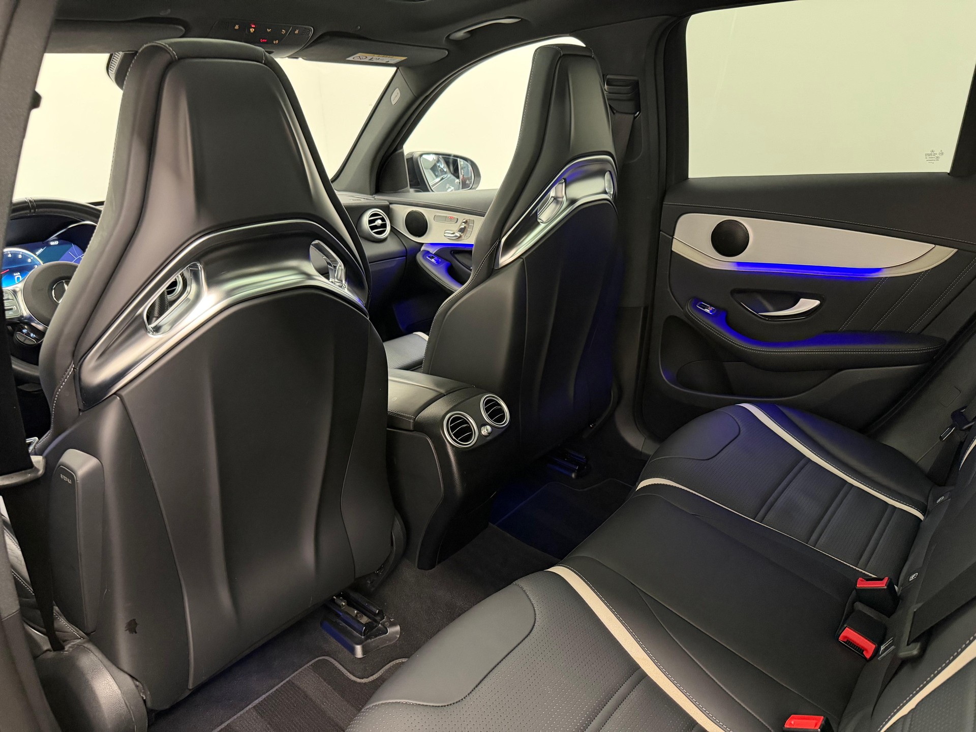 MERCEDES-BENZ GLC 63 S AMG 4m+-image-11